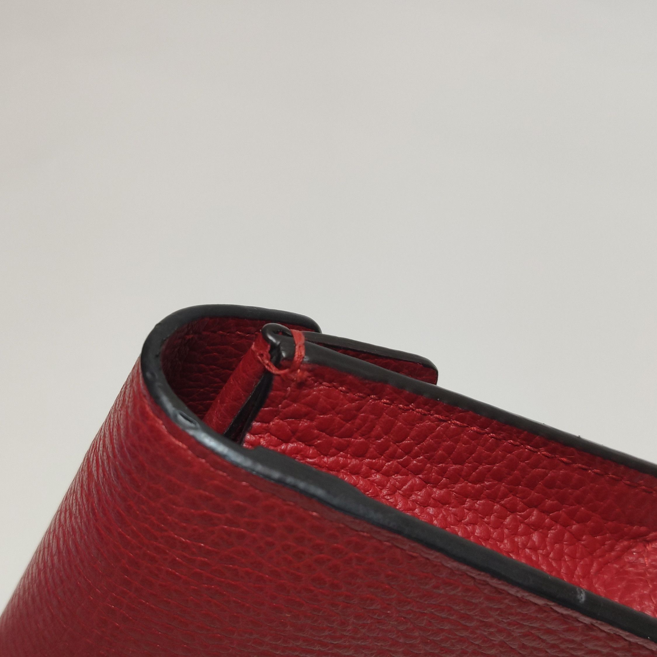 Gucci Gucci Women os Crossbody Bags Size ONE SIZE - 22 Thumbnail