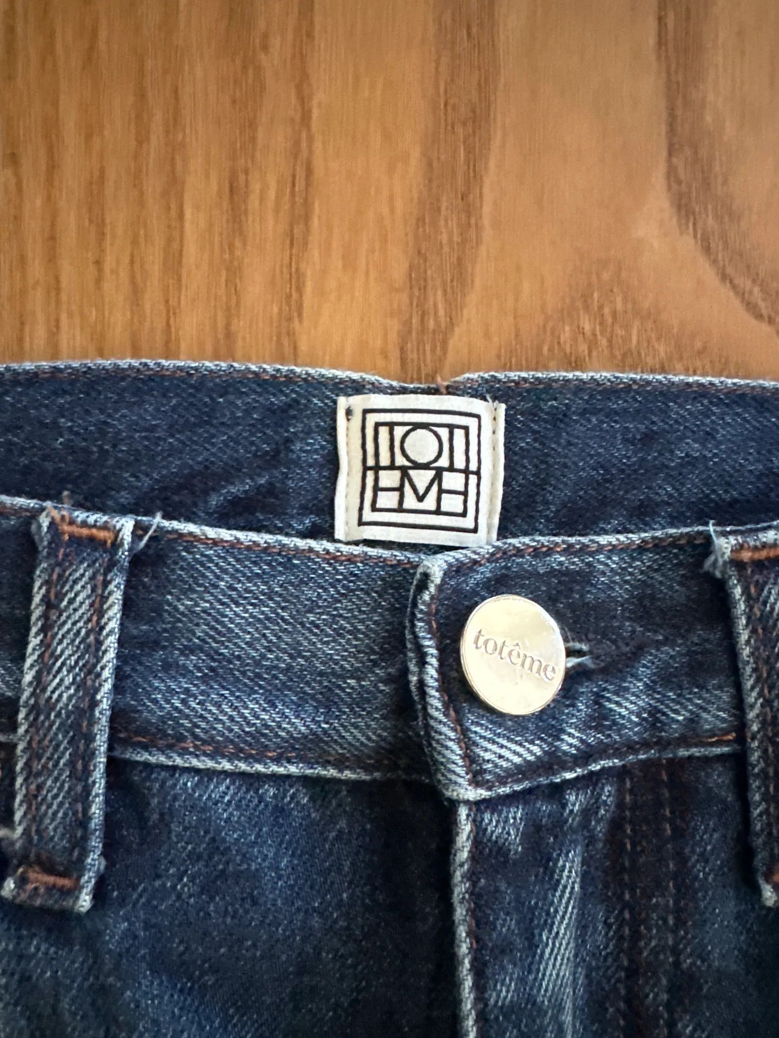 Toteme Toteme Studio Jeans Size 26" / US 2 / IT 38 - 2 Thumbnail