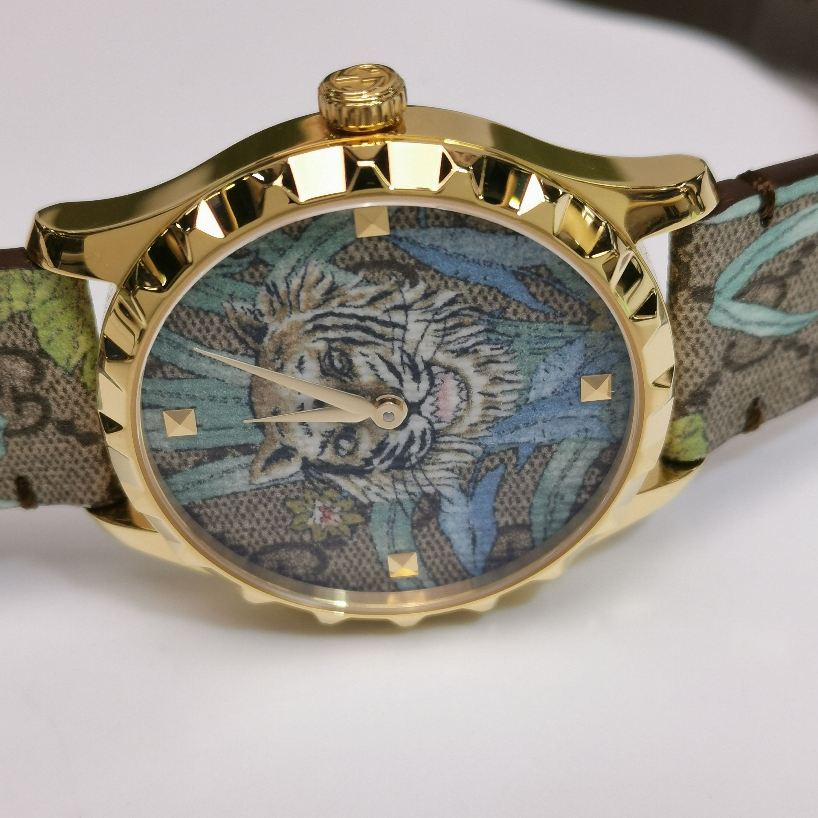 Gucci Gucci Women os Watches Size ONE SIZE - 10 Thumbnail