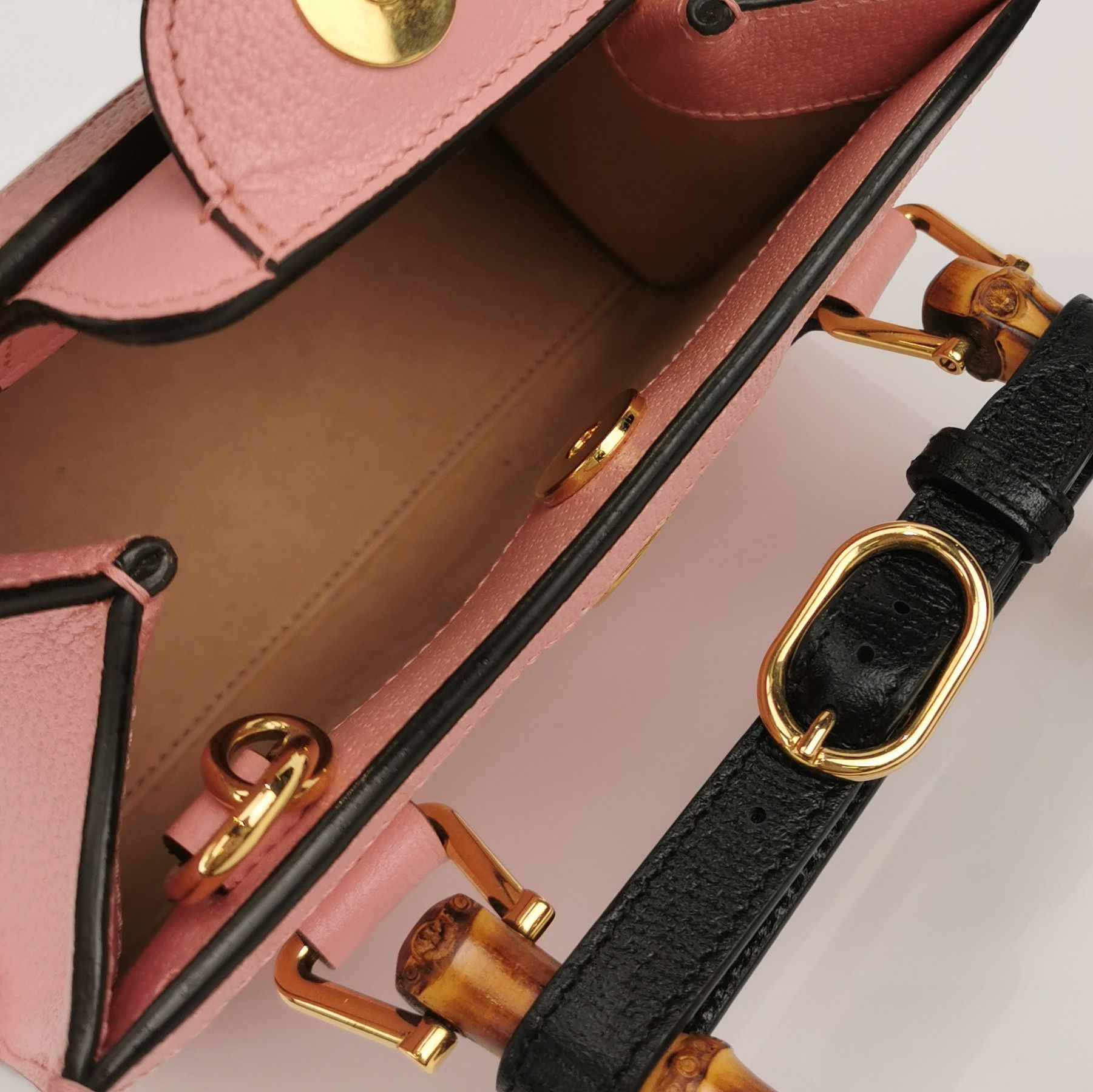 Gucci Gucci Women os Crossbody Bags Size ONE SIZE - 7 Thumbnail