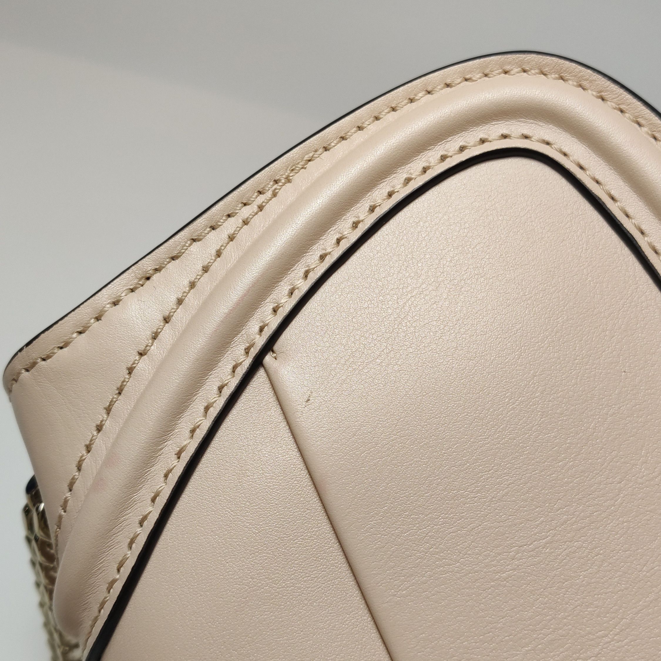 Gucci Gucci Women os Crossbody Bags Size ONE SIZE - 14 Thumbnail