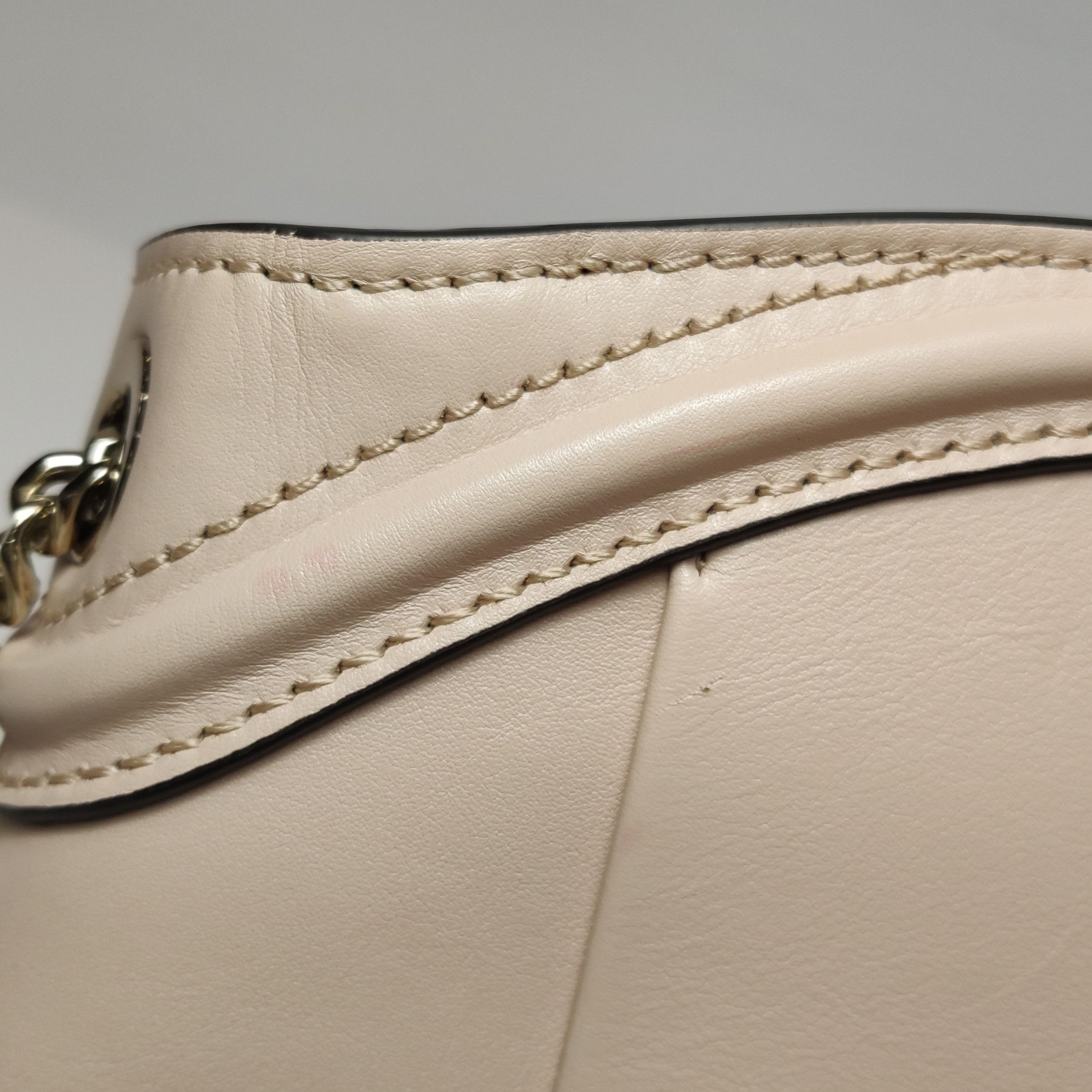 Gucci Gucci Women os Crossbody Bags Size ONE SIZE - 17 Thumbnail