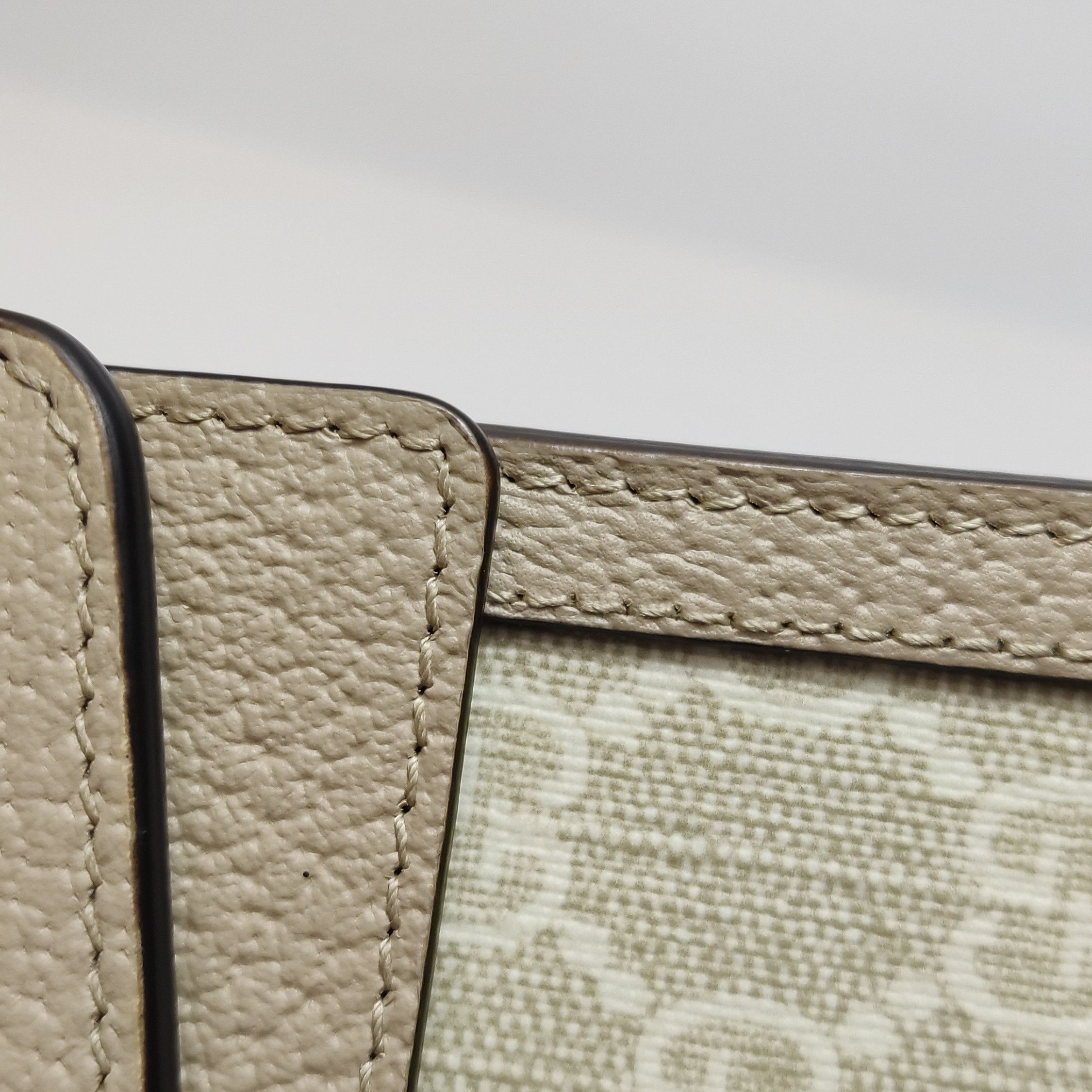 Gucci Gucci Women os Crossbody Bags Size ONE SIZE - 16 Thumbnail