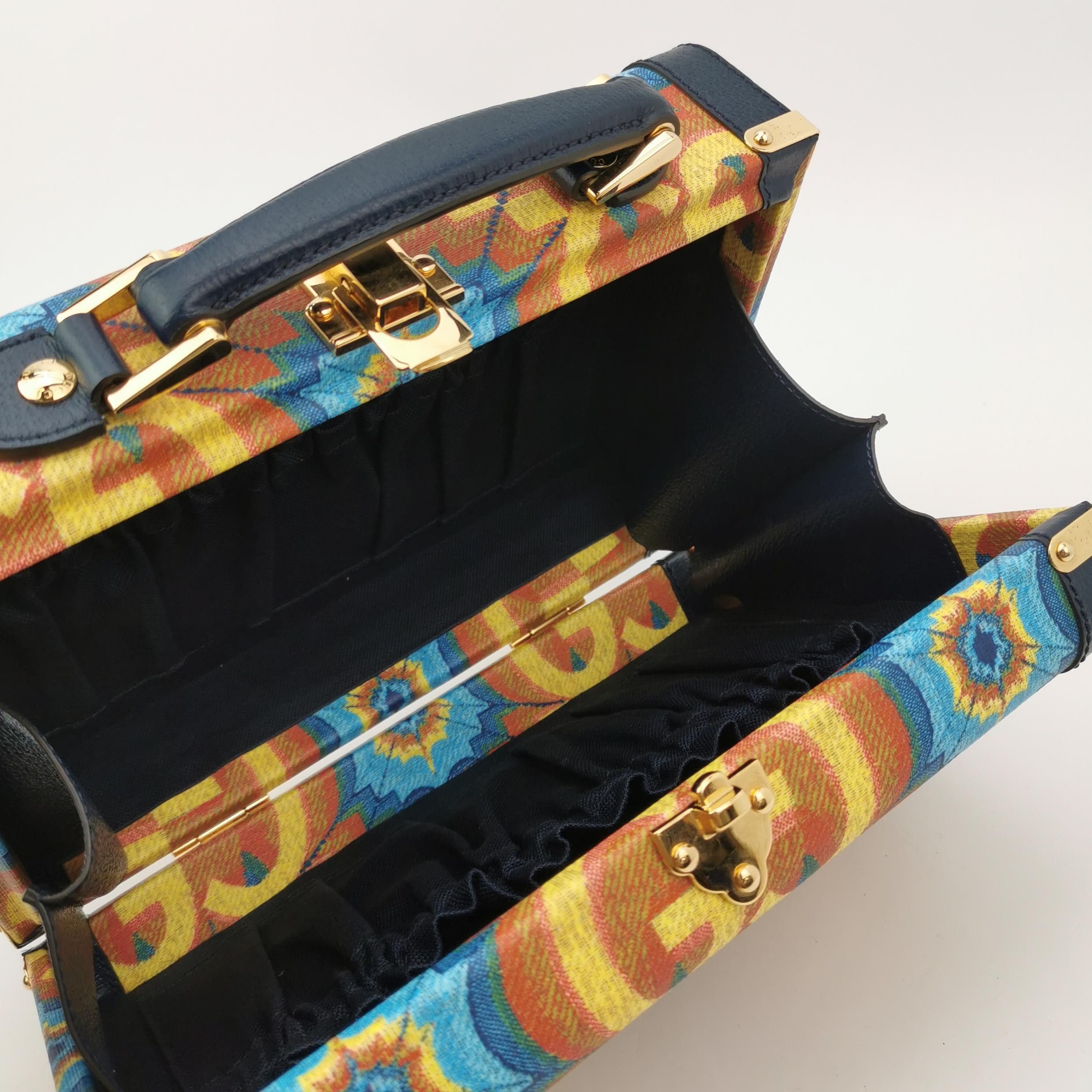 Gucci Gucci Women os Shoulder Bags Size ONE SIZE - 7 Thumbnail