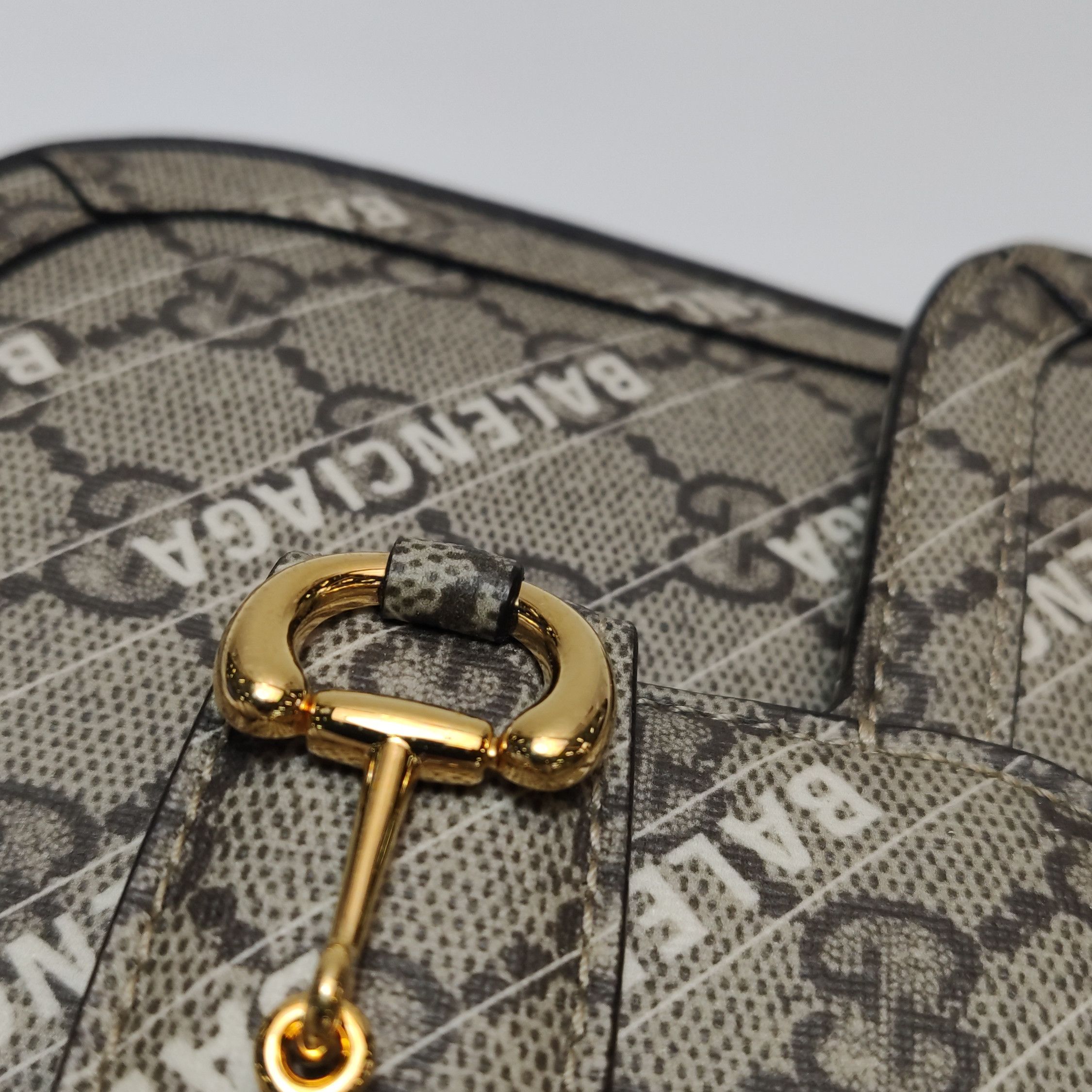 Gucci Gucci Women os Shoulder Bags Size ONE SIZE - 11 Thumbnail