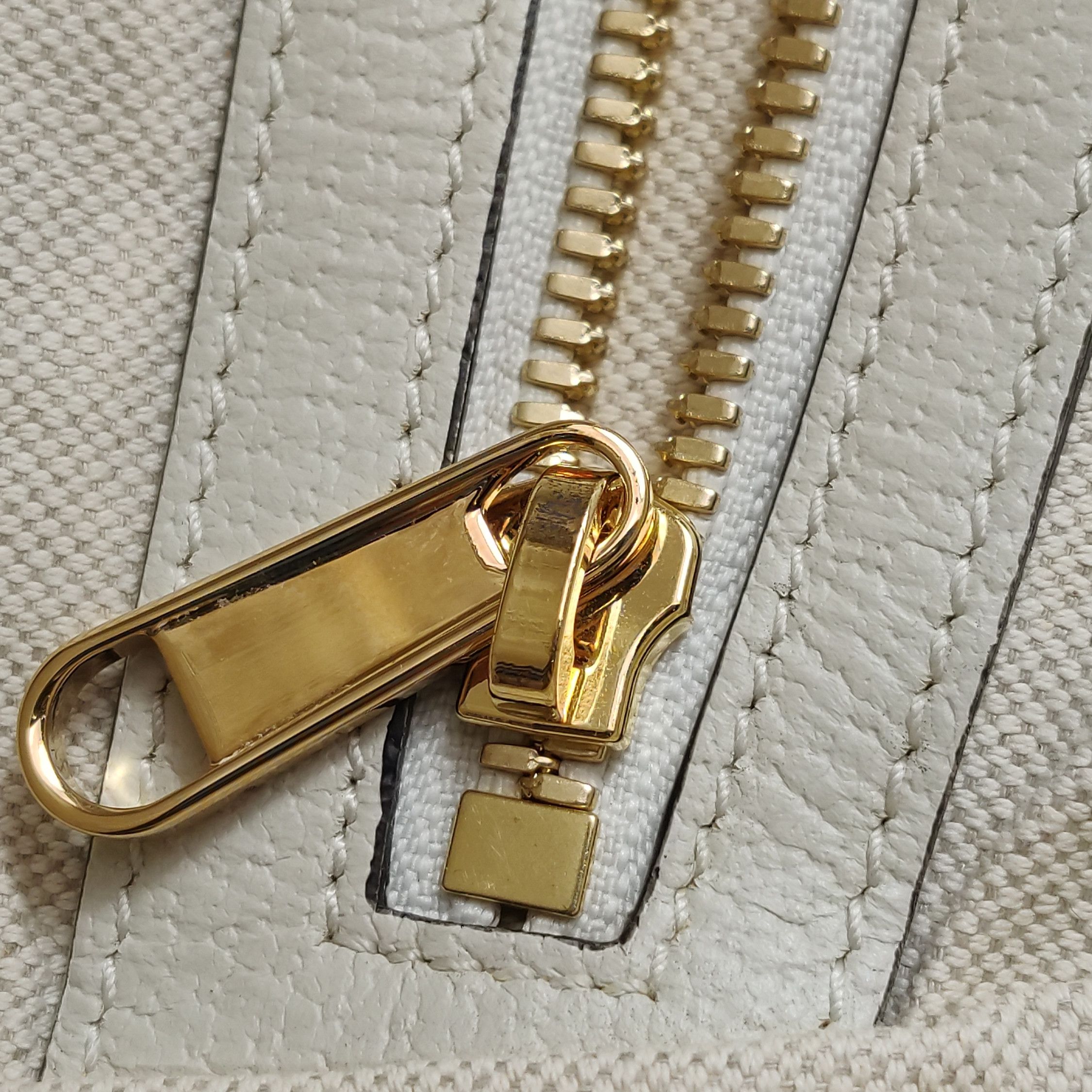 Gucci Gucci Women os Backpacks Size ONE SIZE - 14 Thumbnail