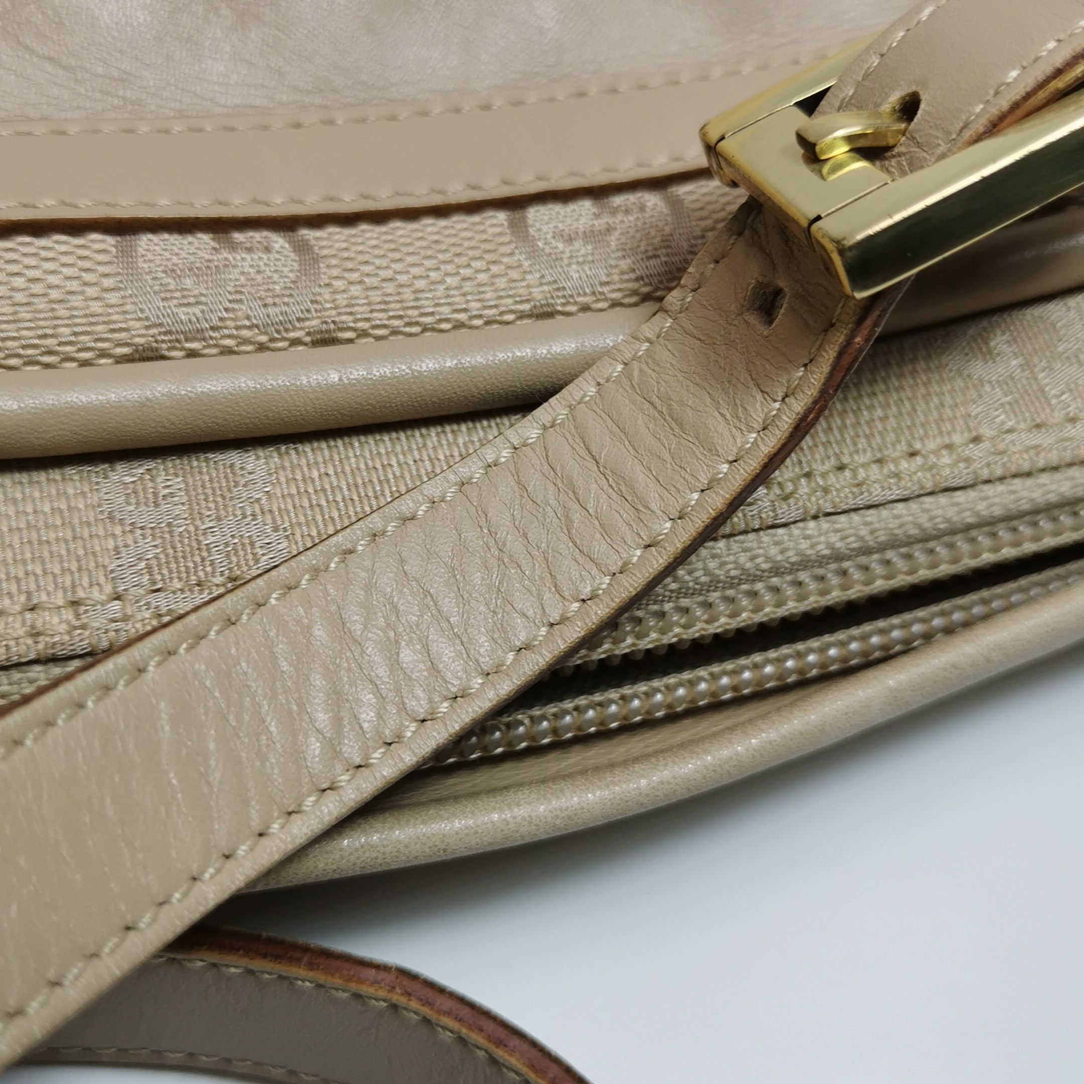 Gucci Gucci Women os Shoulder Bags Size ONE SIZE - 24 Thumbnail