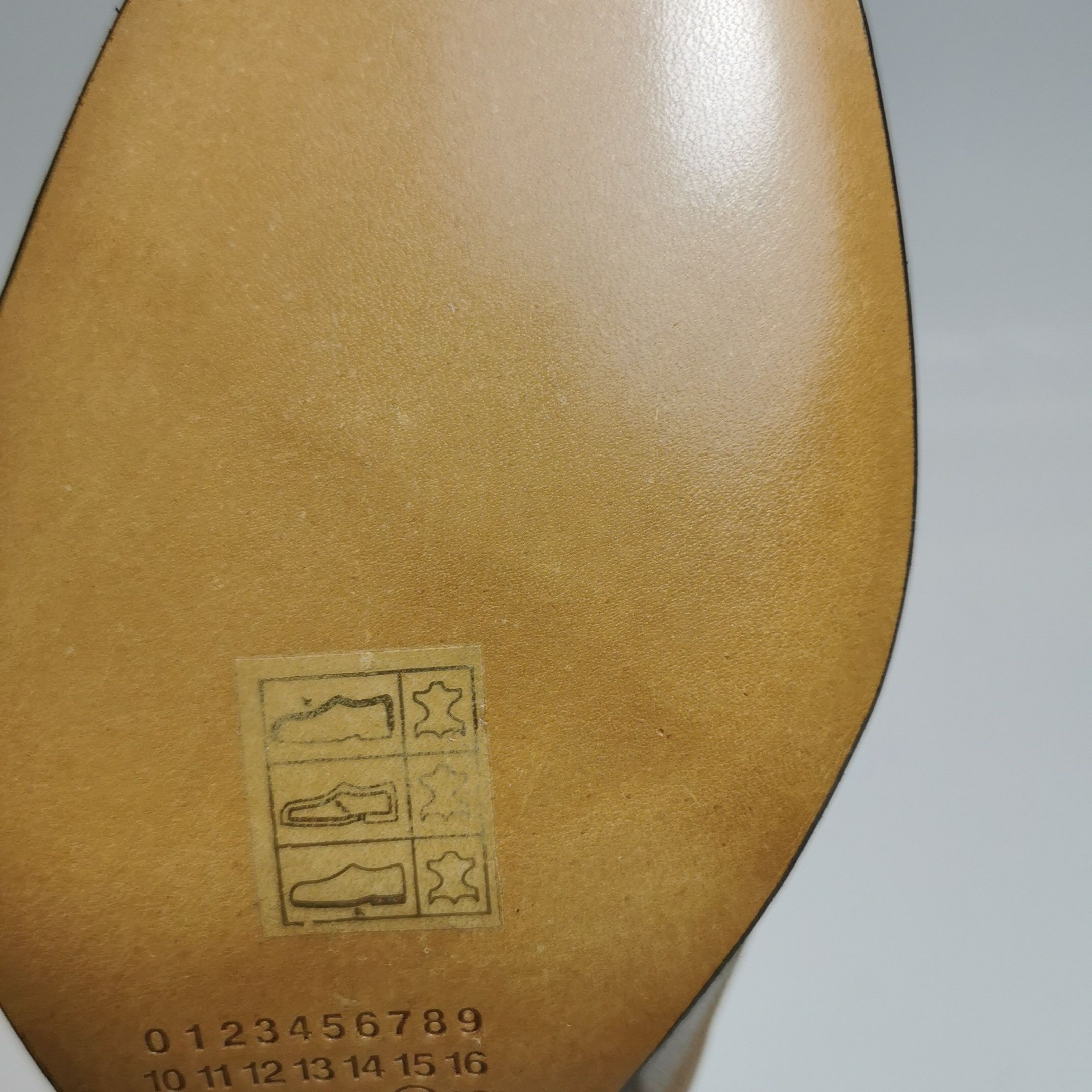Maison Margiela Maison Margiela Brown Leather Ankle Boots Size 36.5 Size US 6.5 / IT 36.5 - 10 Thumbnail