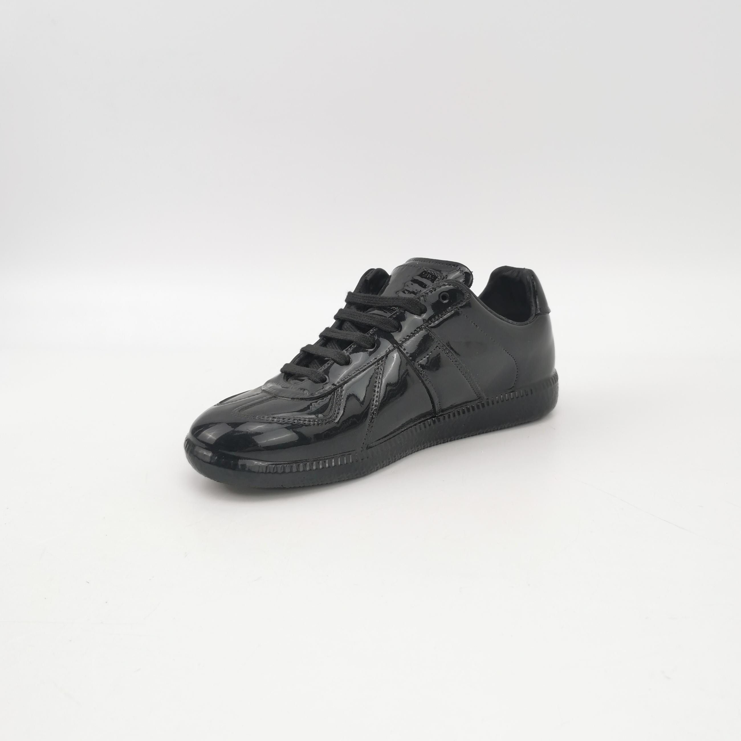 Maison Margiela Maison Margiela Black Patent Replica Sneakers Size 36 Size US 6 / IT 36 - 2 Thumbnail