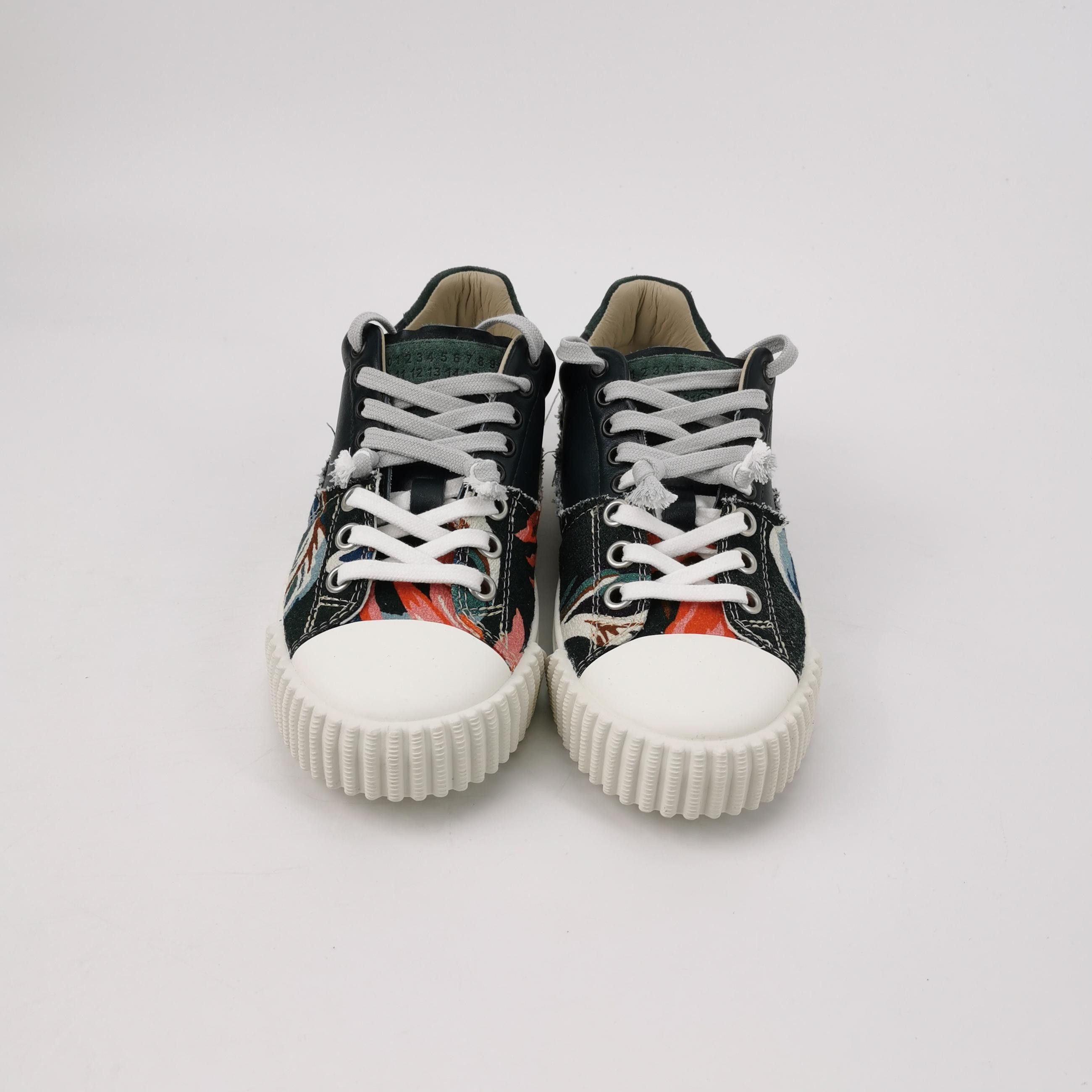 Maison Margiela Maison Margiela Printed Low-Top Sneakers Size 37 Size US 7 / IT 37 - 3 Thumbnail