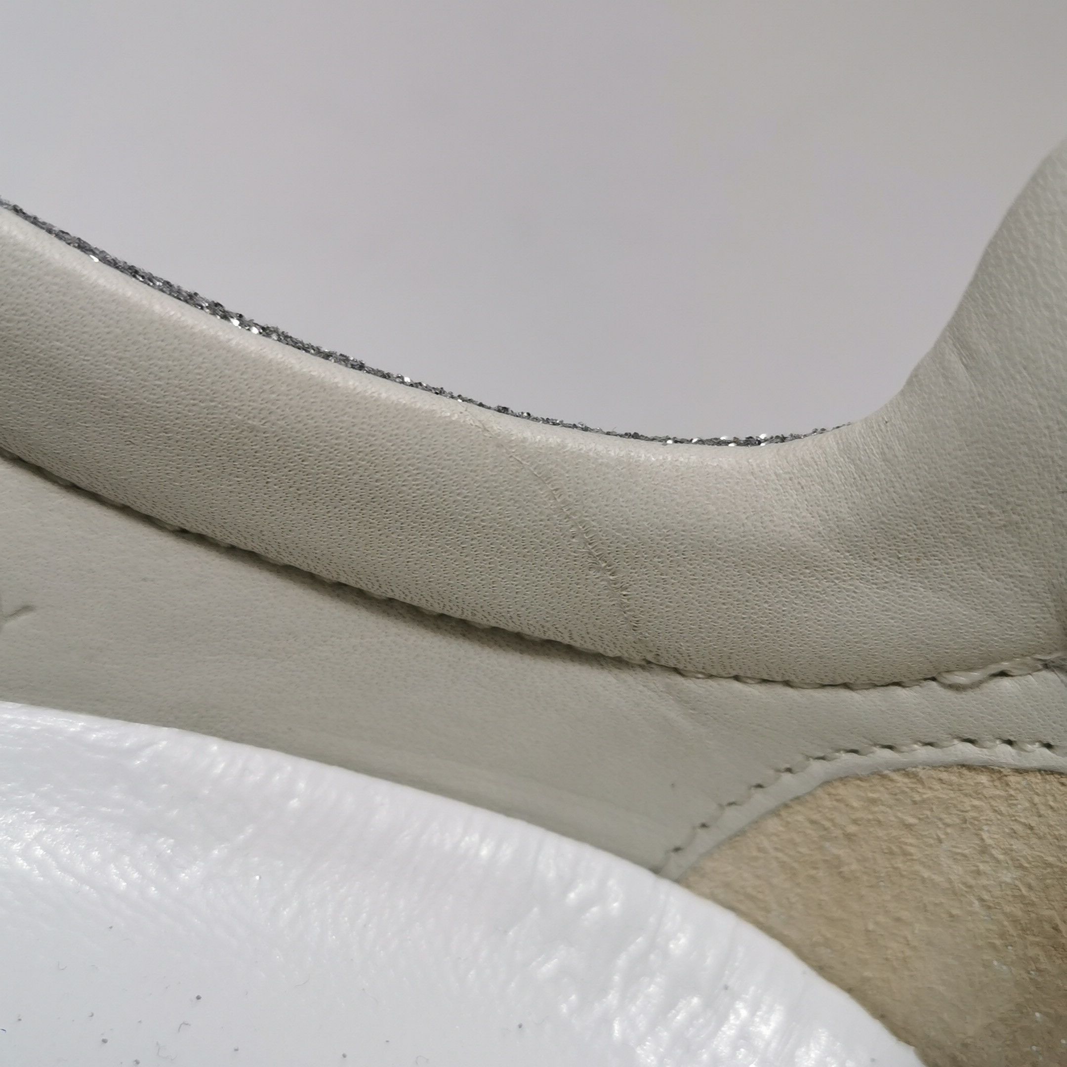 Maison Margiela Maison Margiela Glitter Fur Slip Ons Size 38 Size US 8 / IT 38 - 8 Thumbnail