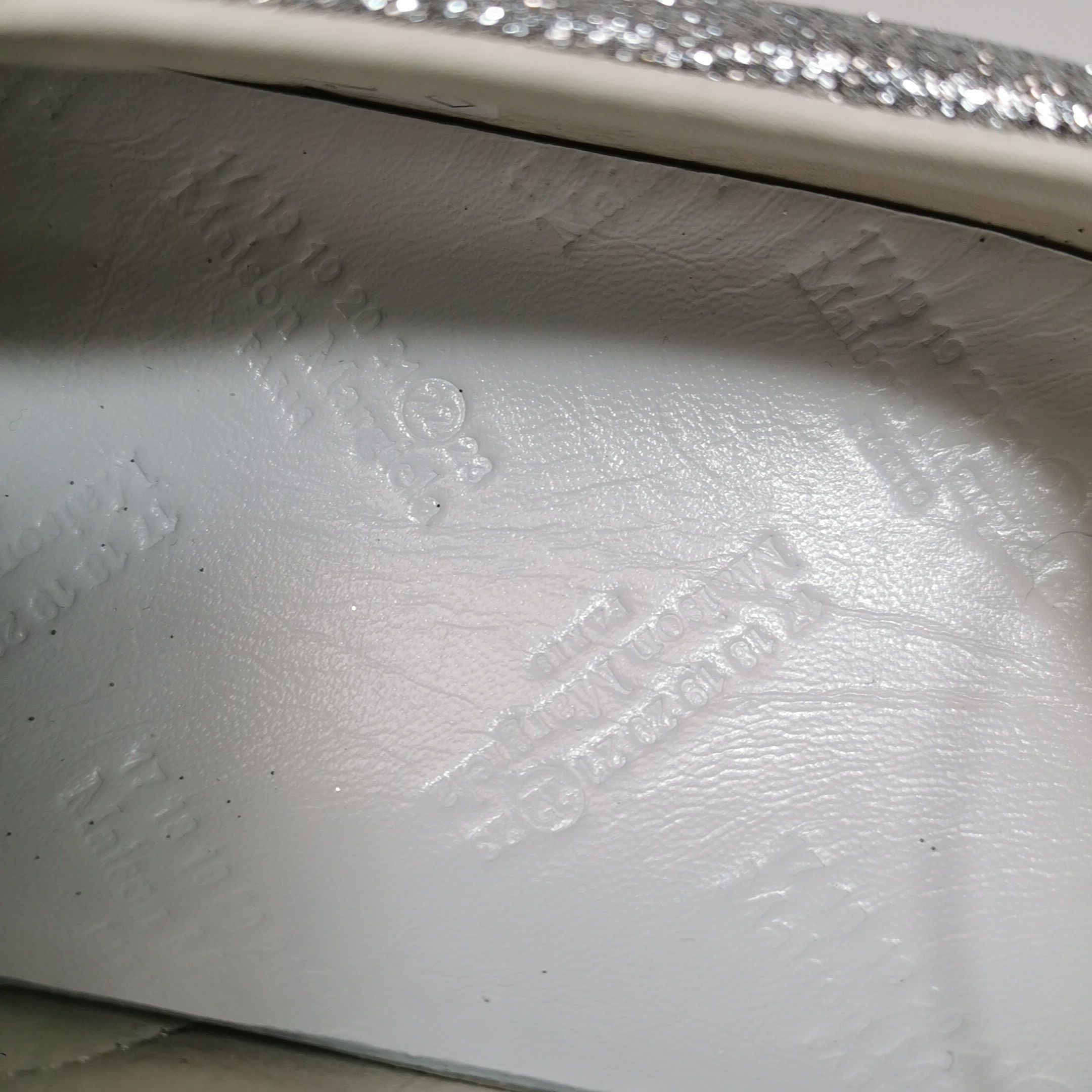 Maison Margiela Maison Margiela Glitter Fur Slip Ons Size 38 Size US 8 / IT 38 - 9 Thumbnail