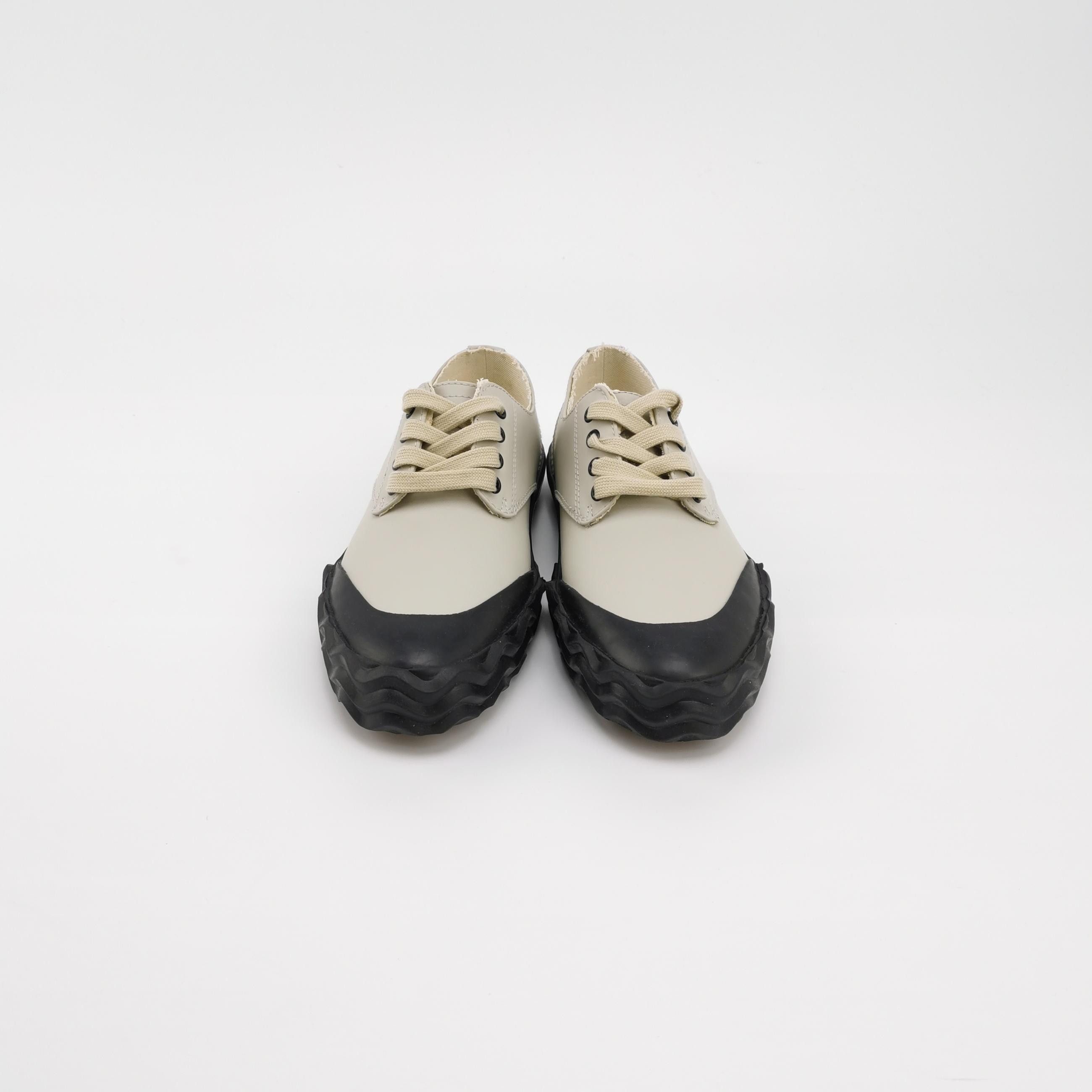 Maison Margiela Maison Margiela Beige Low-Top Sneakers Size 36 Size US 6 / IT 36 - 3 Thumbnail