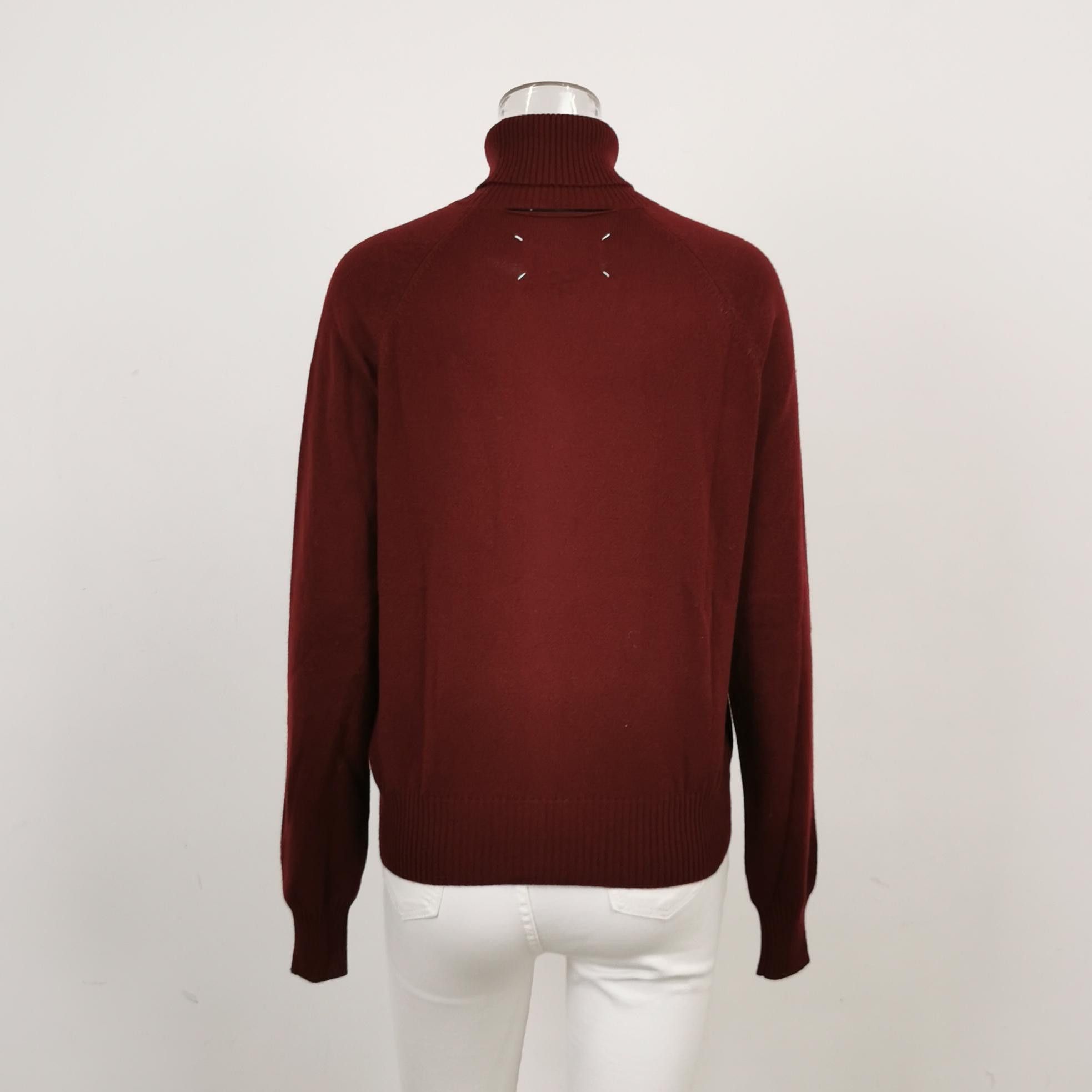 Maison Margiela Maison Margiela Burgundy Cashmere Turtleneck Sweater S Size S / US 4 / IT 40 - 2 Thumbnail