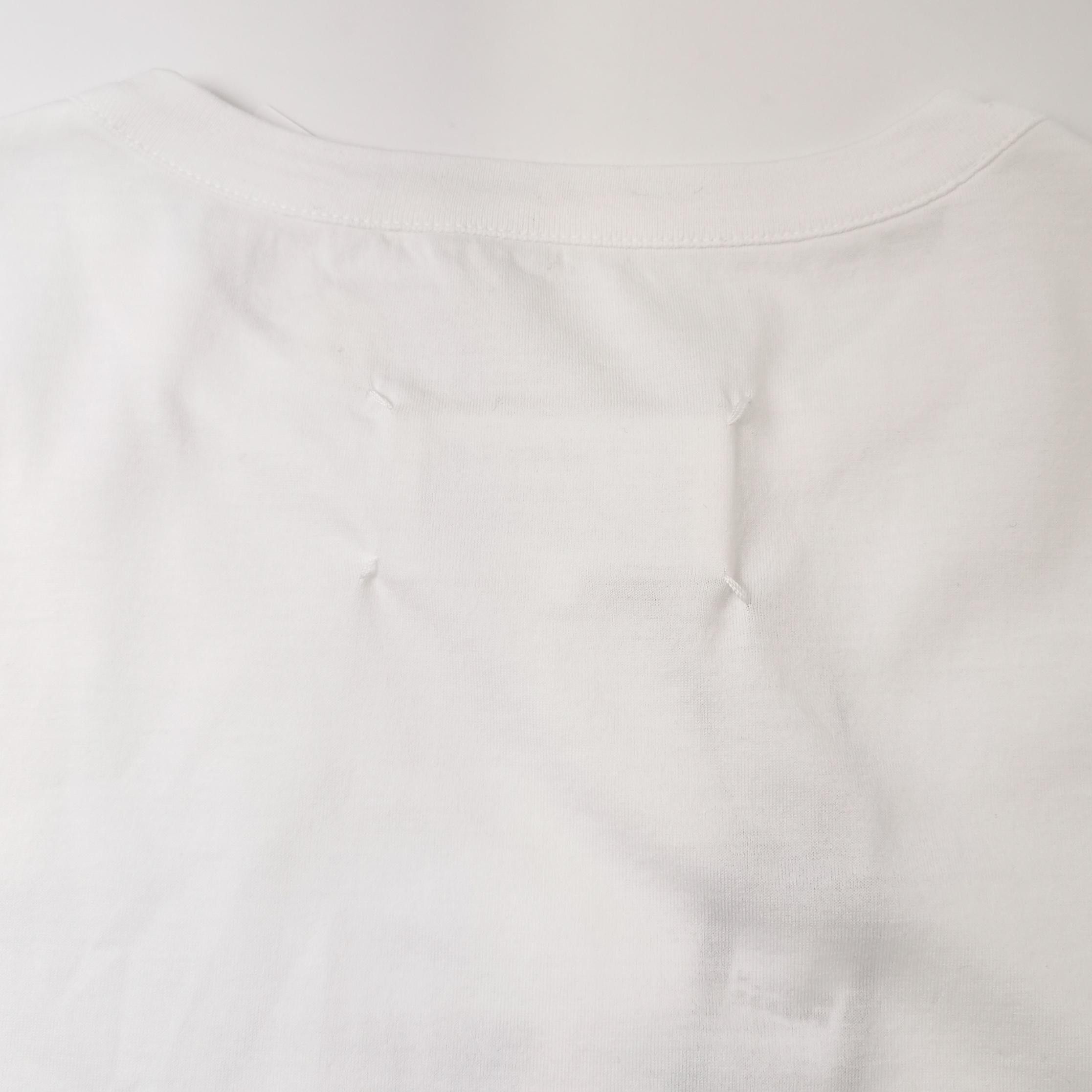 Maison Margiela Maison Margiela Graphic T-Shirt Size XS Size XS / US 0-2 / IT 36-38 - 3 Thumbnail