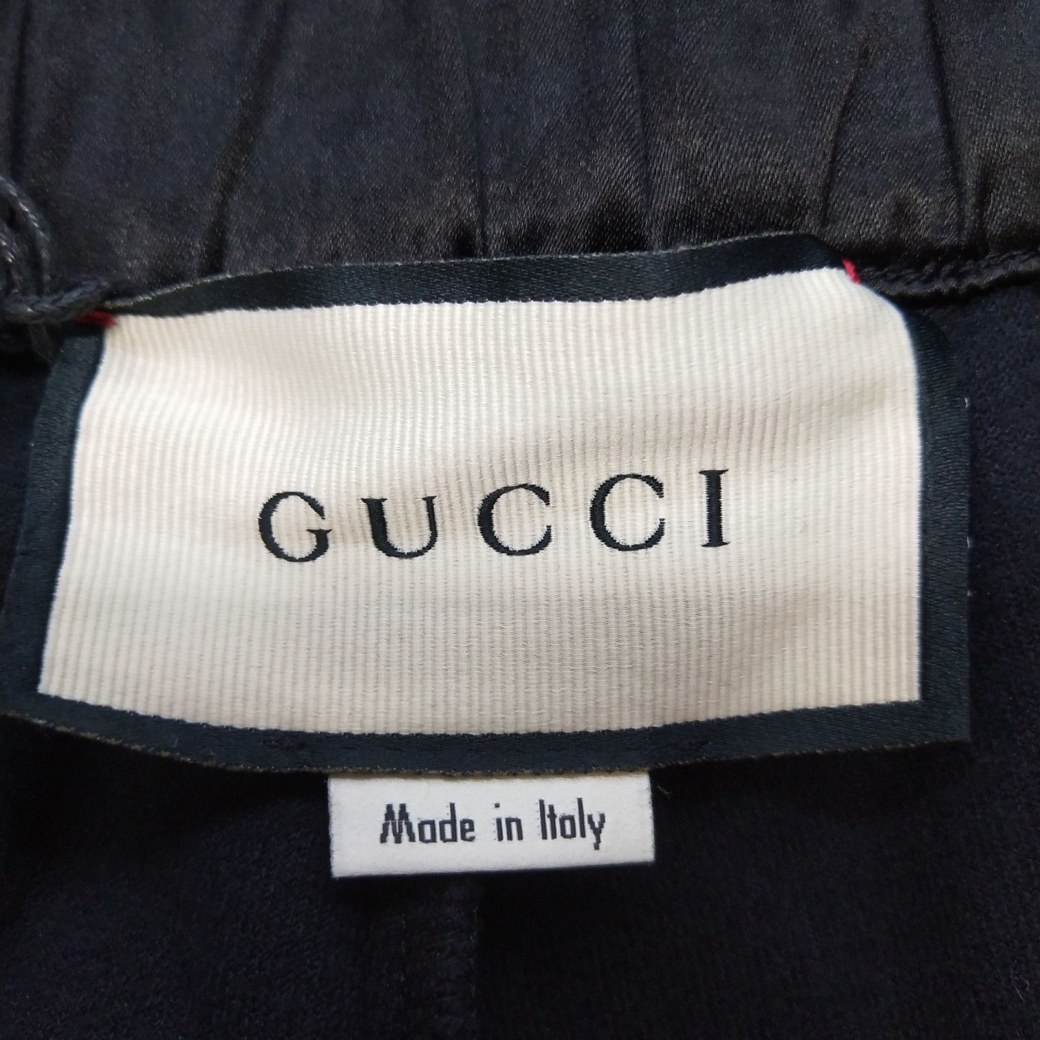 Gucci Gucci Logo Embroidered Velvet Shorts Size XL Size US 36 / EU 52 - 7 Thumbnail