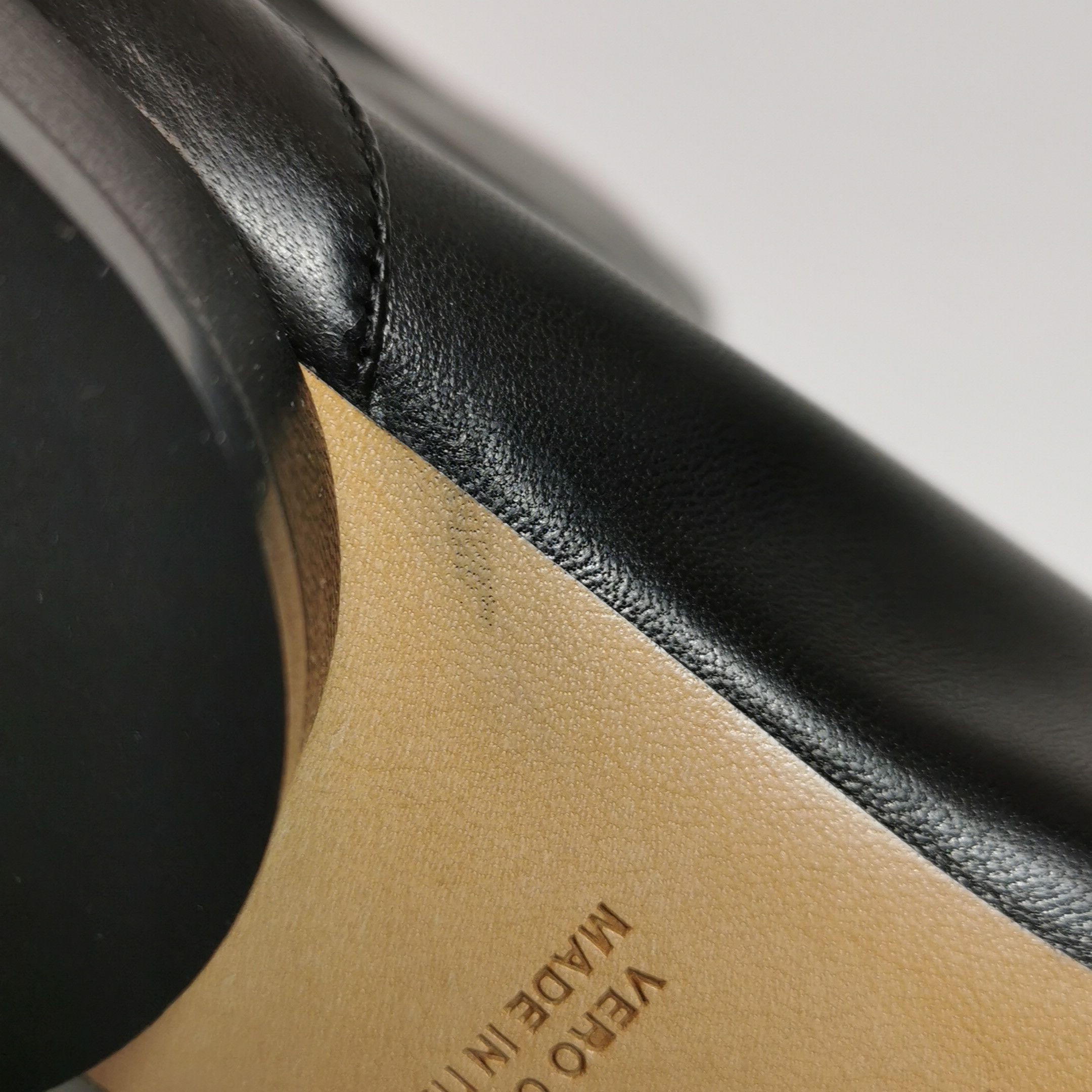 Maison Margiela Maison Margiela Black Pointed Ankle Boots Size 35 Size US 5 / IT 35 - 10 Thumbnail
