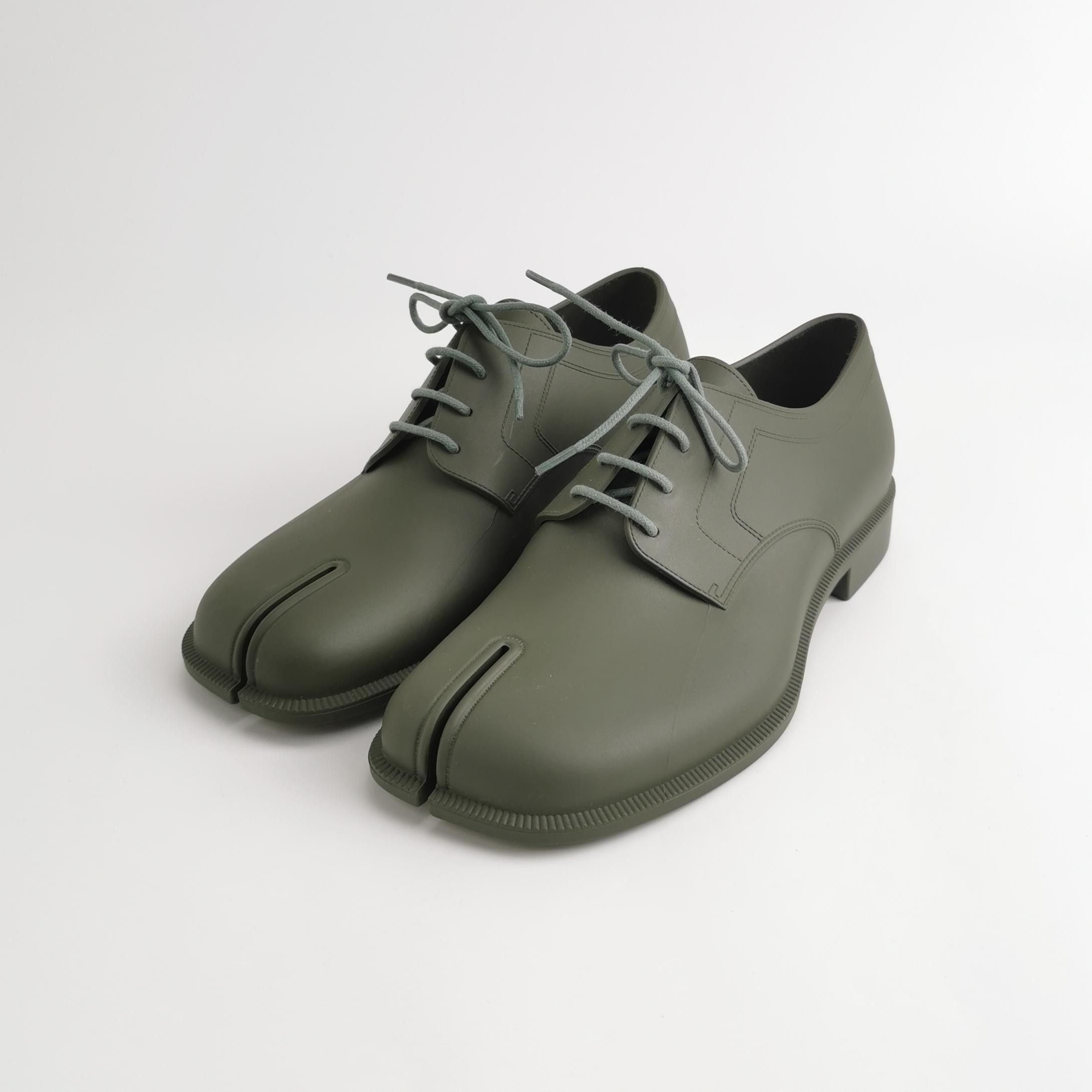 Maison Margiela Maison Margiela Rubber Tabi Derby Shoes Size 39 Size US 6 / EU 39 - 2 Thumbnail