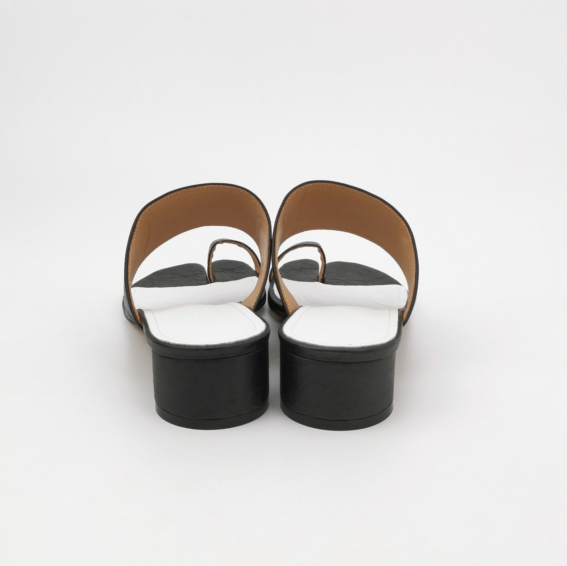 Maison Margiela Maison Margiela Tabi Block Heel Sandals Size 36 Size US 6 / IT 36 - 4 Thumbnail