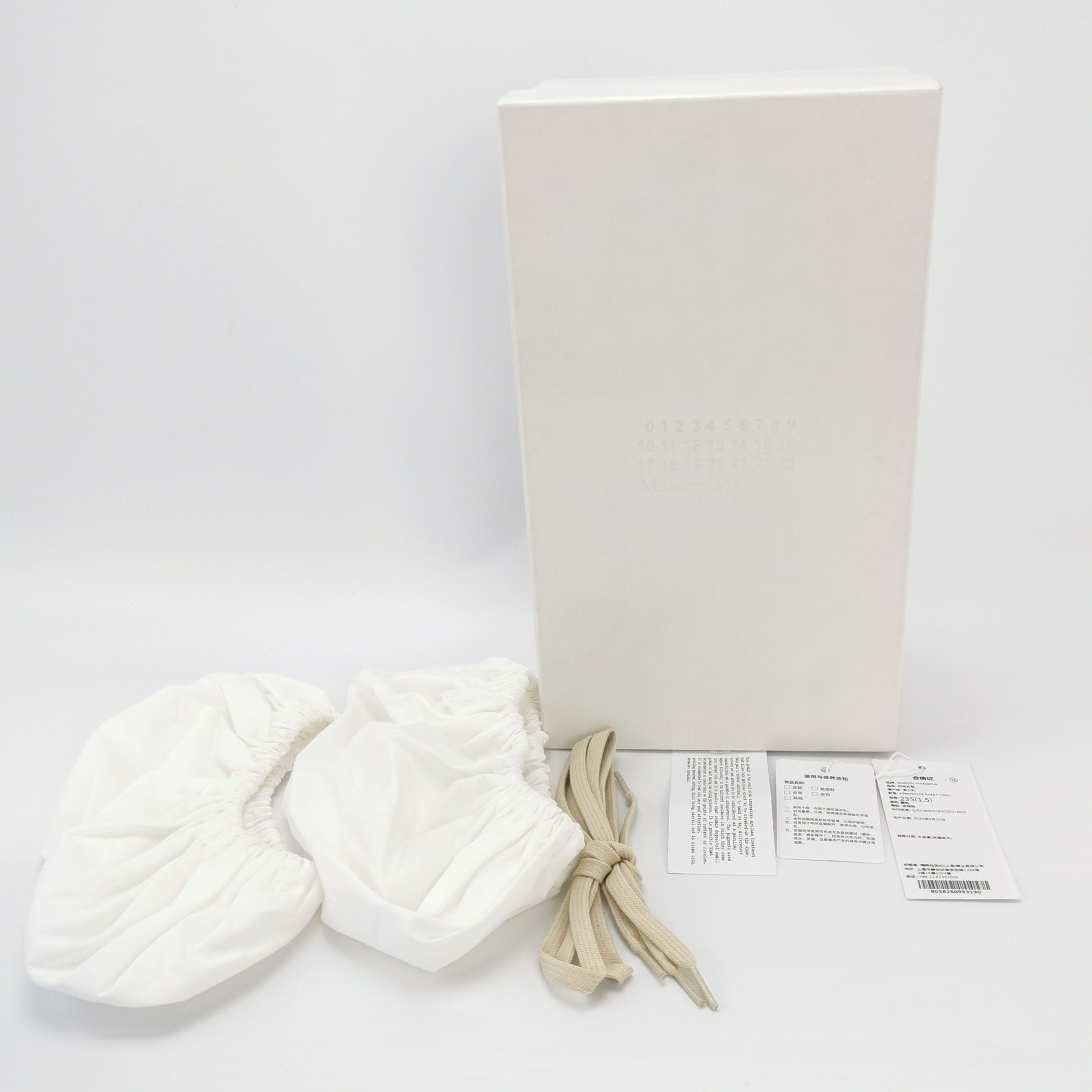 Maison Margiela Maison Margiela Yellow Patent Low-Top Sneakers Size 37 Size US 7 / IT 37 - 6 Thumbnail