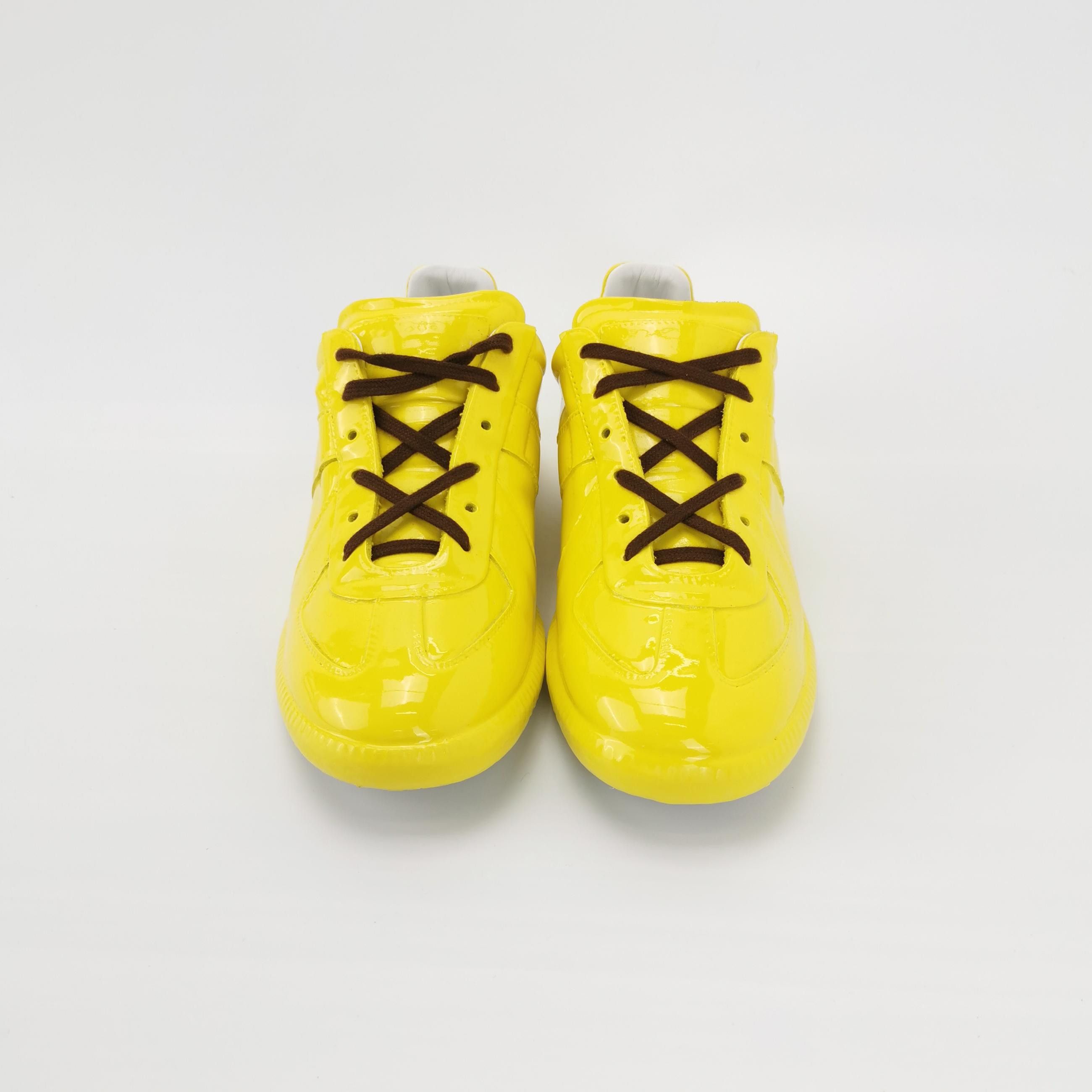 Maison Margiela Maison Margiela Yellow Patent Low-Top Sneakers Size 37 Size US 7 / IT 37 - 3 Thumbnail