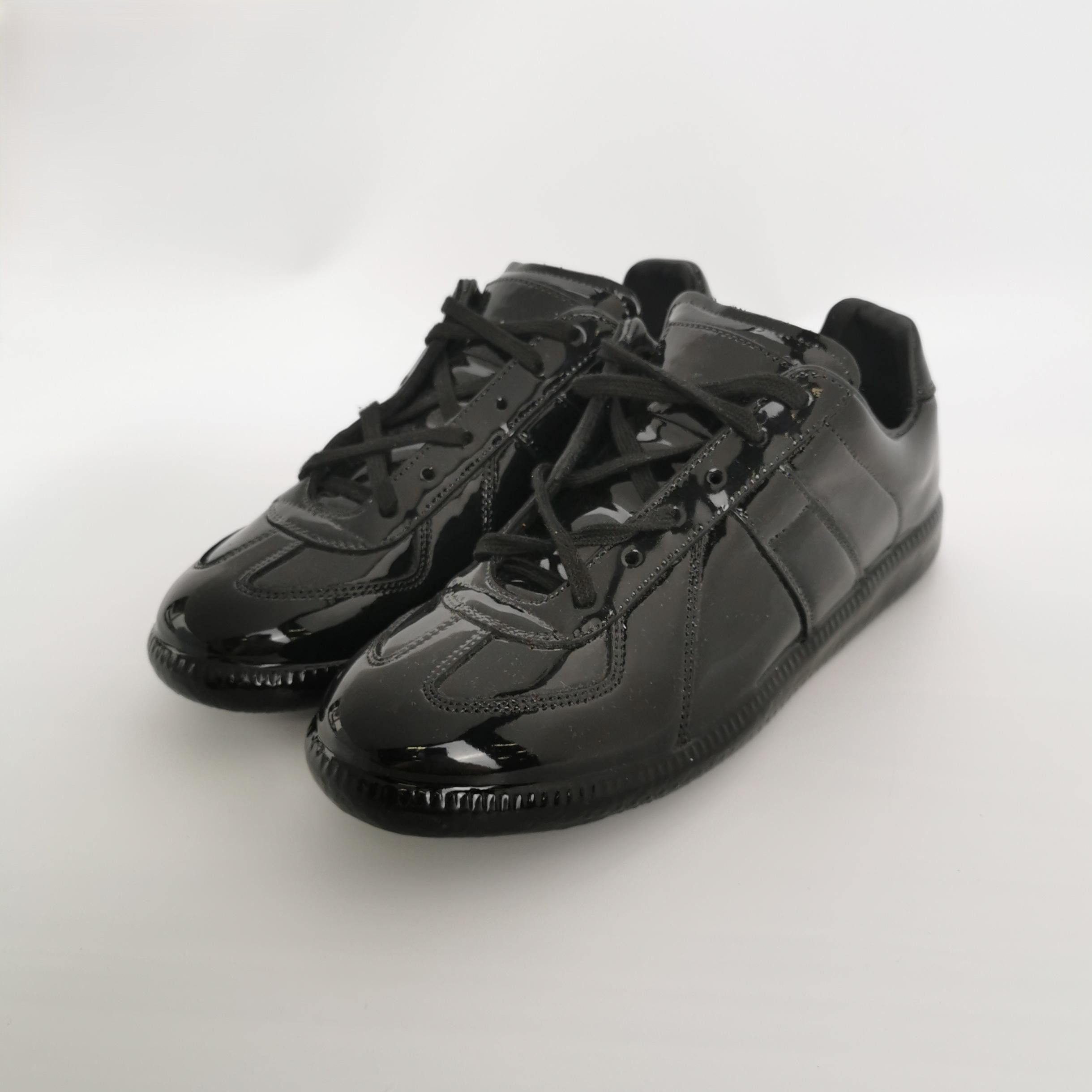 Maison Margiela Maison Margiela Patent Replica Low-Top Sneakers Size 38 Size US 8 / IT 38 - 2 Thumbnail