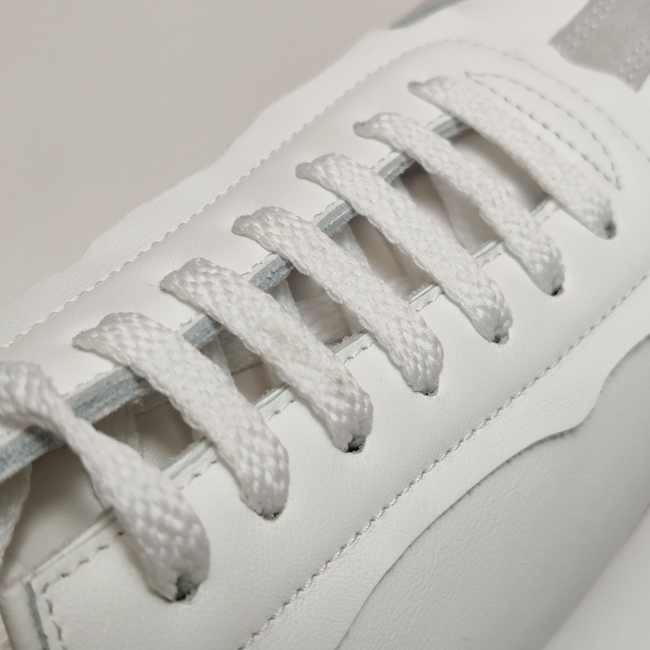 Maison Margiela Maison Margiela Replica GAT Sneakers Size 7 Size US 7 / EU 40 - 8 Thumbnail