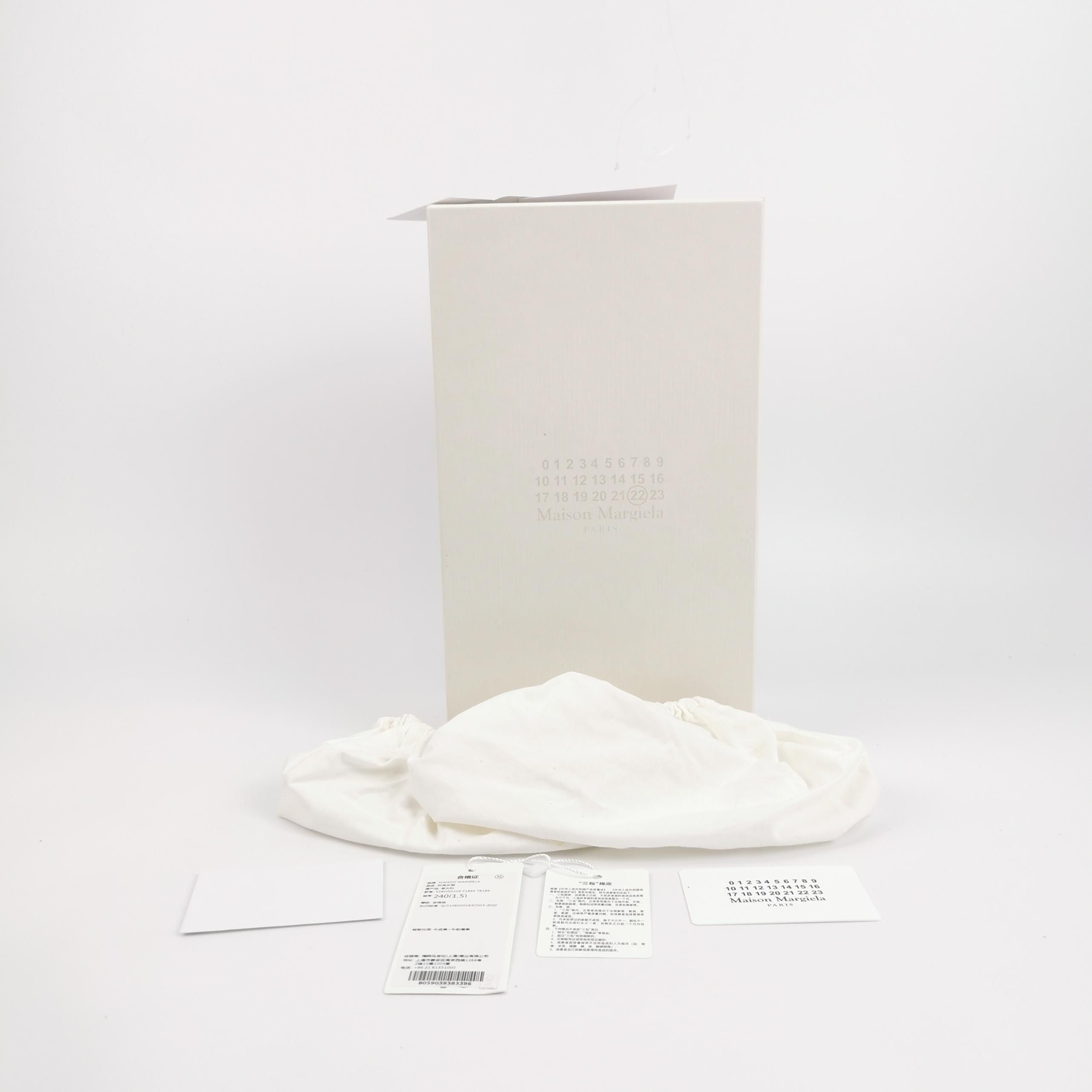 Maison Margiela Maison Margiela Replica Suede Leather Sneakers Size 38 Size US 8 / IT 38 - 7 Thumbnail