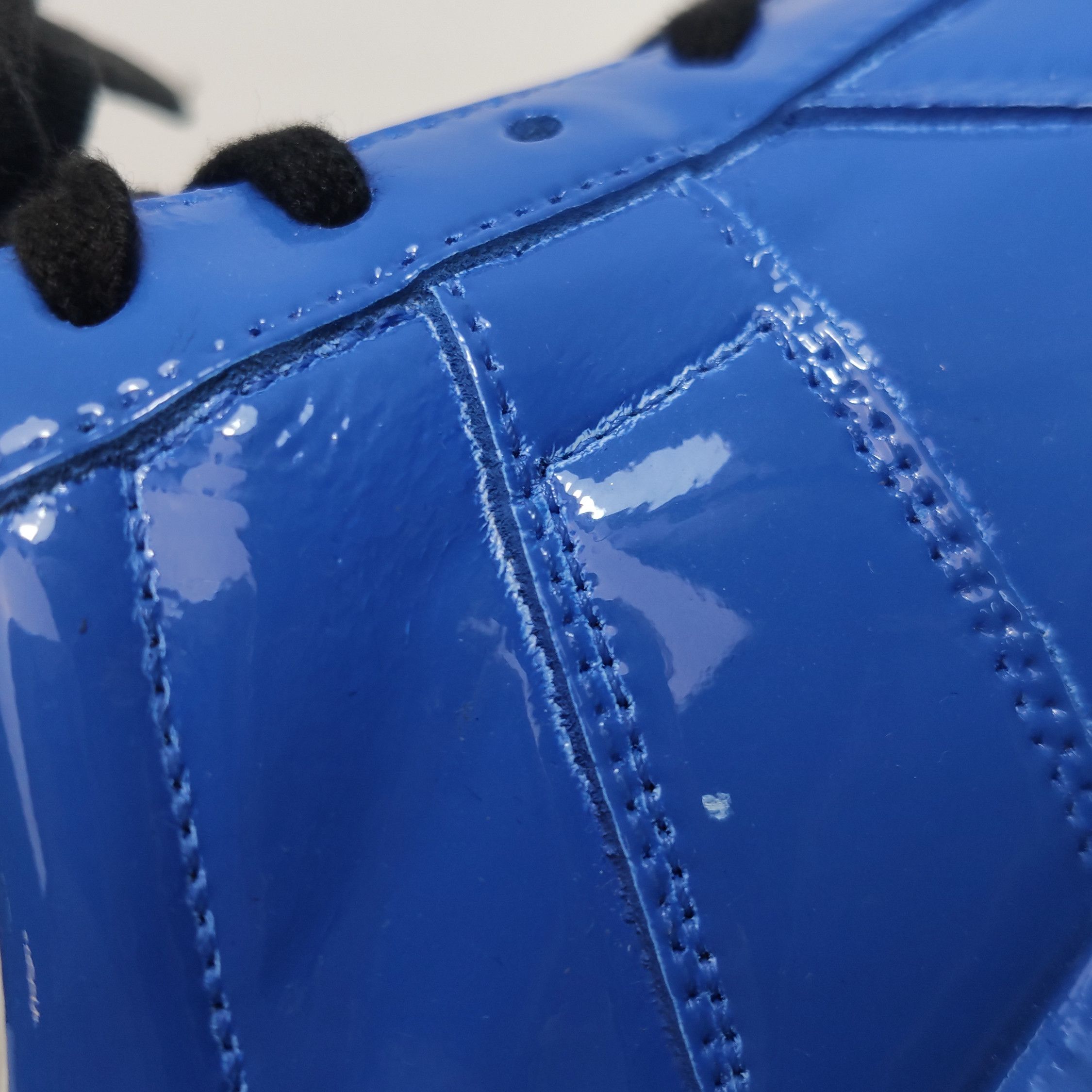 Maison Margiela Maison Margiela Blue Patent Replica Sneakers Size 36 Size US 6 / IT 36 - 11 Thumbnail