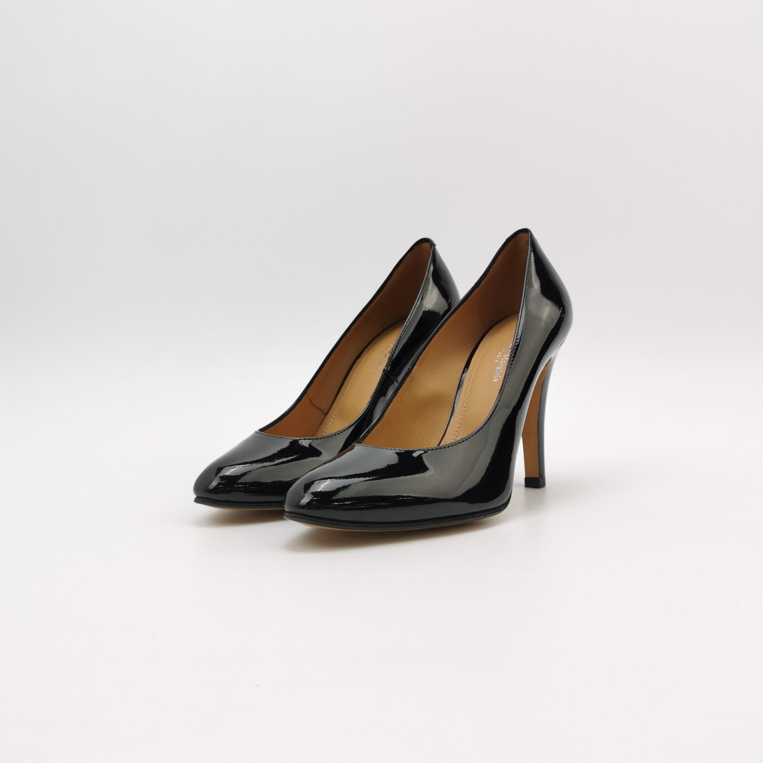 Maison Margiela Maison Margiela Patent Leather Pumps Size 36 Size US 6 / IT 36 - 2 Thumbnail