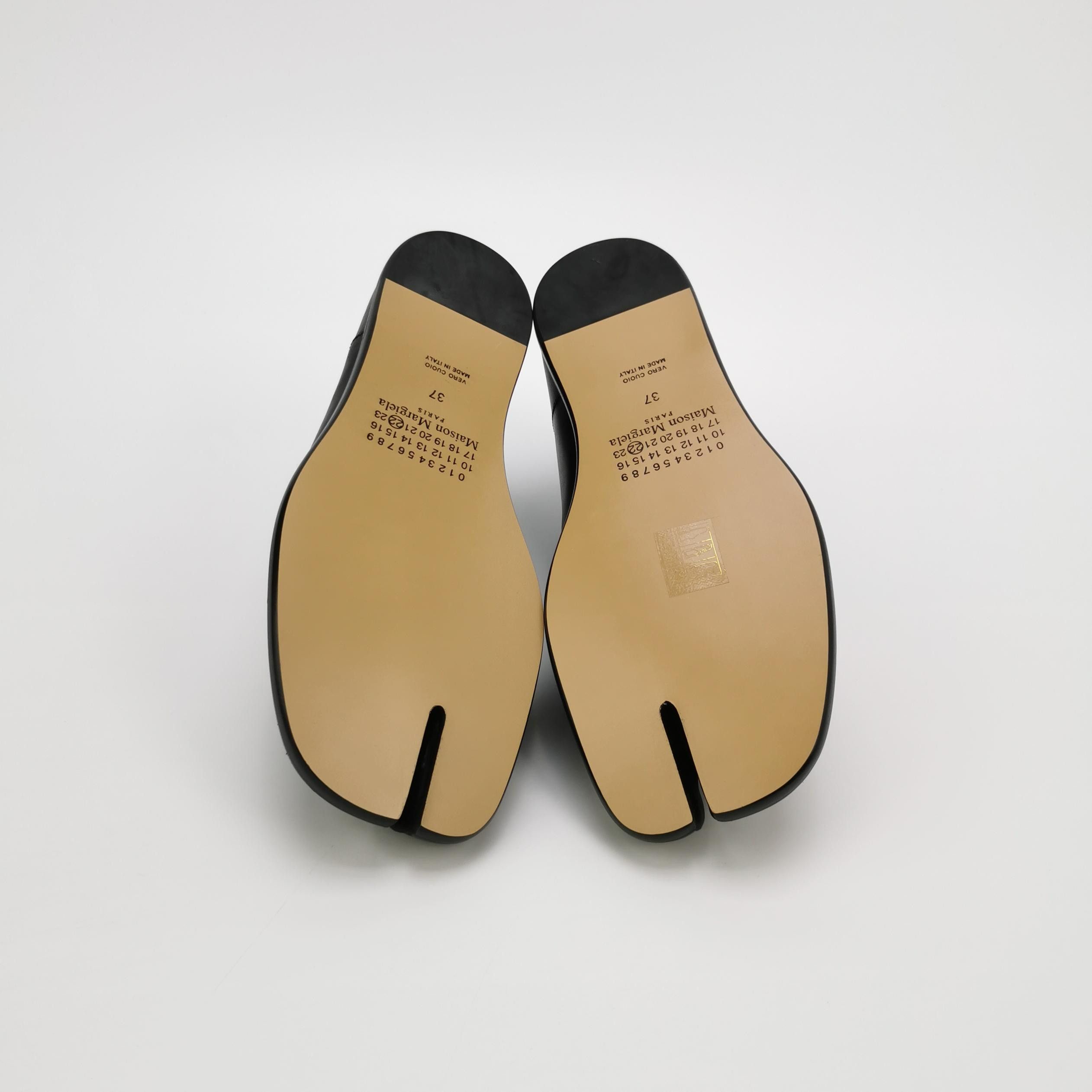 Maison Margiela Maison Margiela Black Tabi Leather Flats Size 37 Size US 7 / IT 37 - 5 Thumbnail