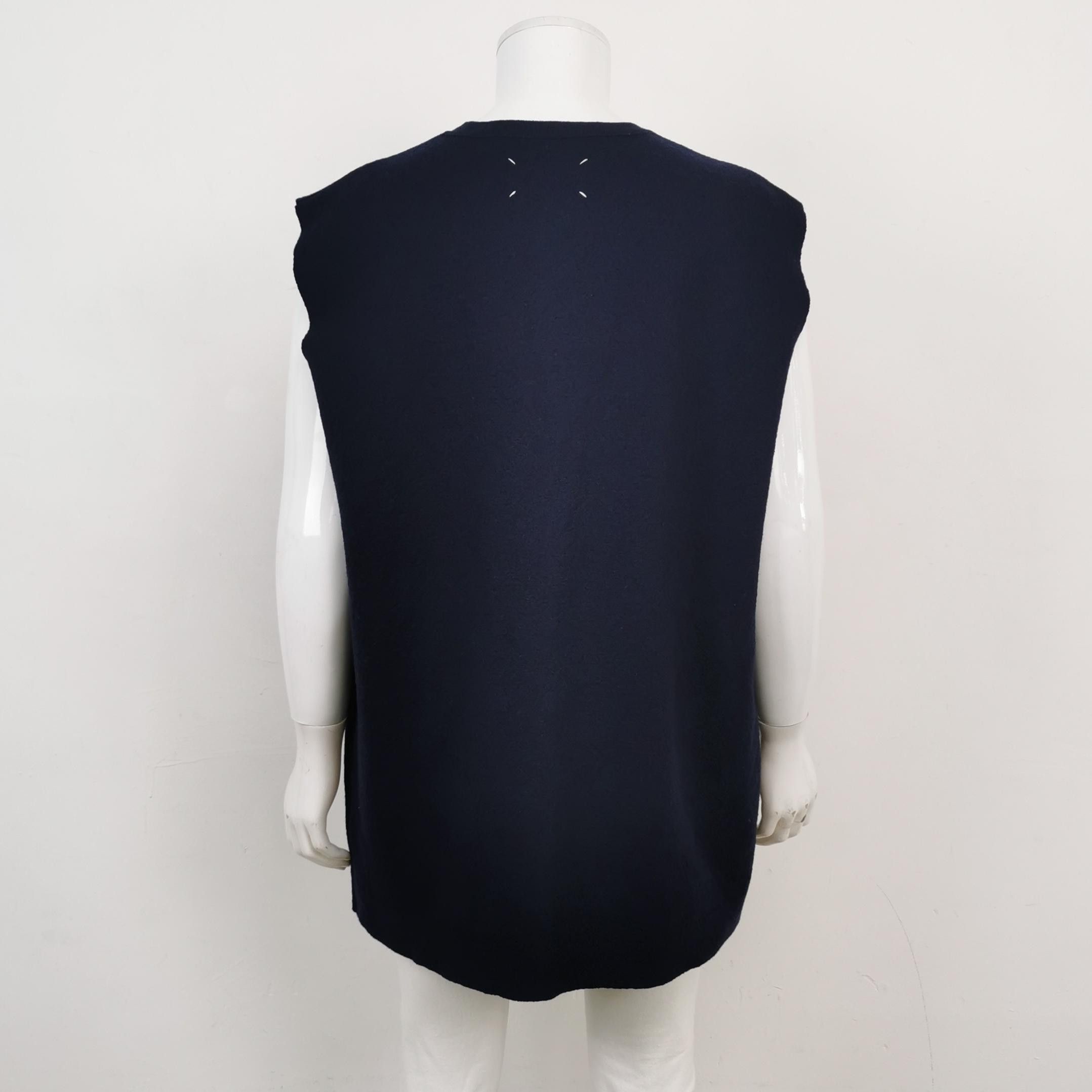 Maison Margiela Maison Margiela Wool Floral Patch Vest Size L Size US L / EU 52-54 / 3 - 2 Thumbnail