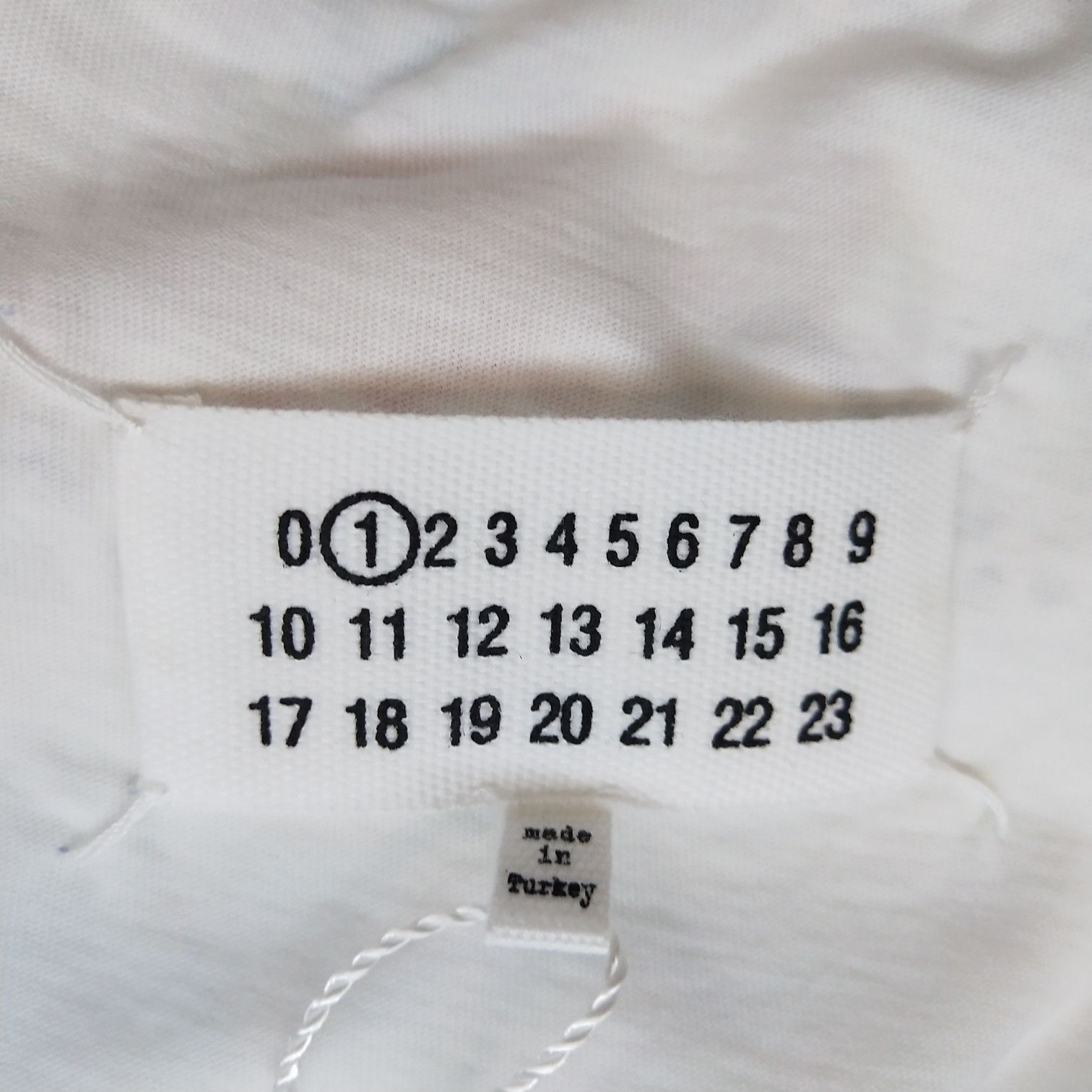 Maison Margiela Maison Margiela Graffiti Print T-Shirt Size XS Size XS / US 0-2 / IT 36-38 - 5 Thumbnail
