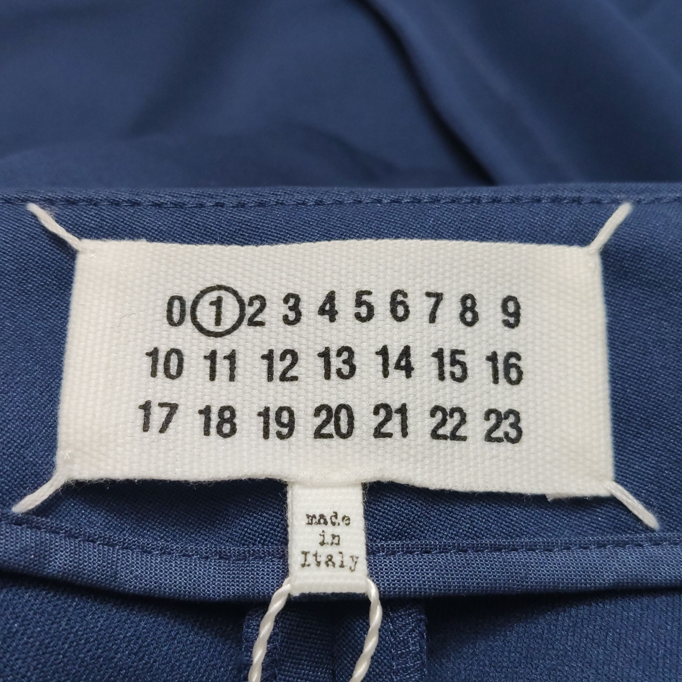 Maison Margiela Maison Margiela Navy Polyester Shorts Size 38 Size 26" / US 2 / IT 38 - 5 Thumbnail