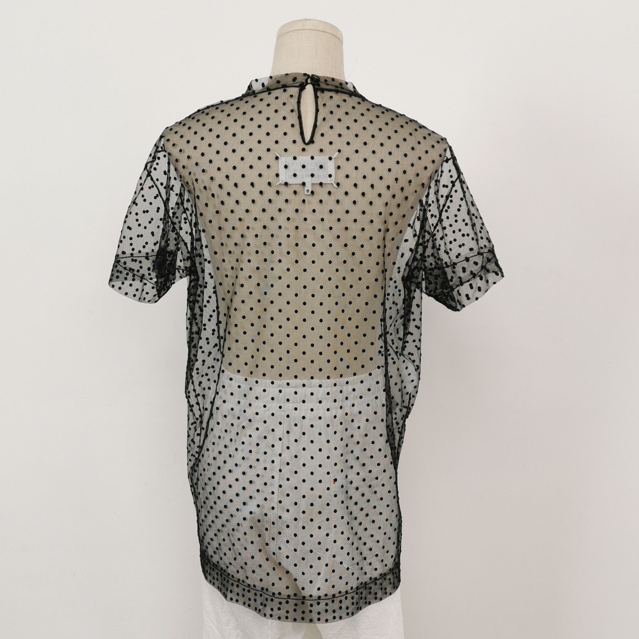 Maison Margiela Maison Margiela Polka Dot Mesh T-Shirt Size S Size S / US 4 / IT 40 - 2 Thumbnail