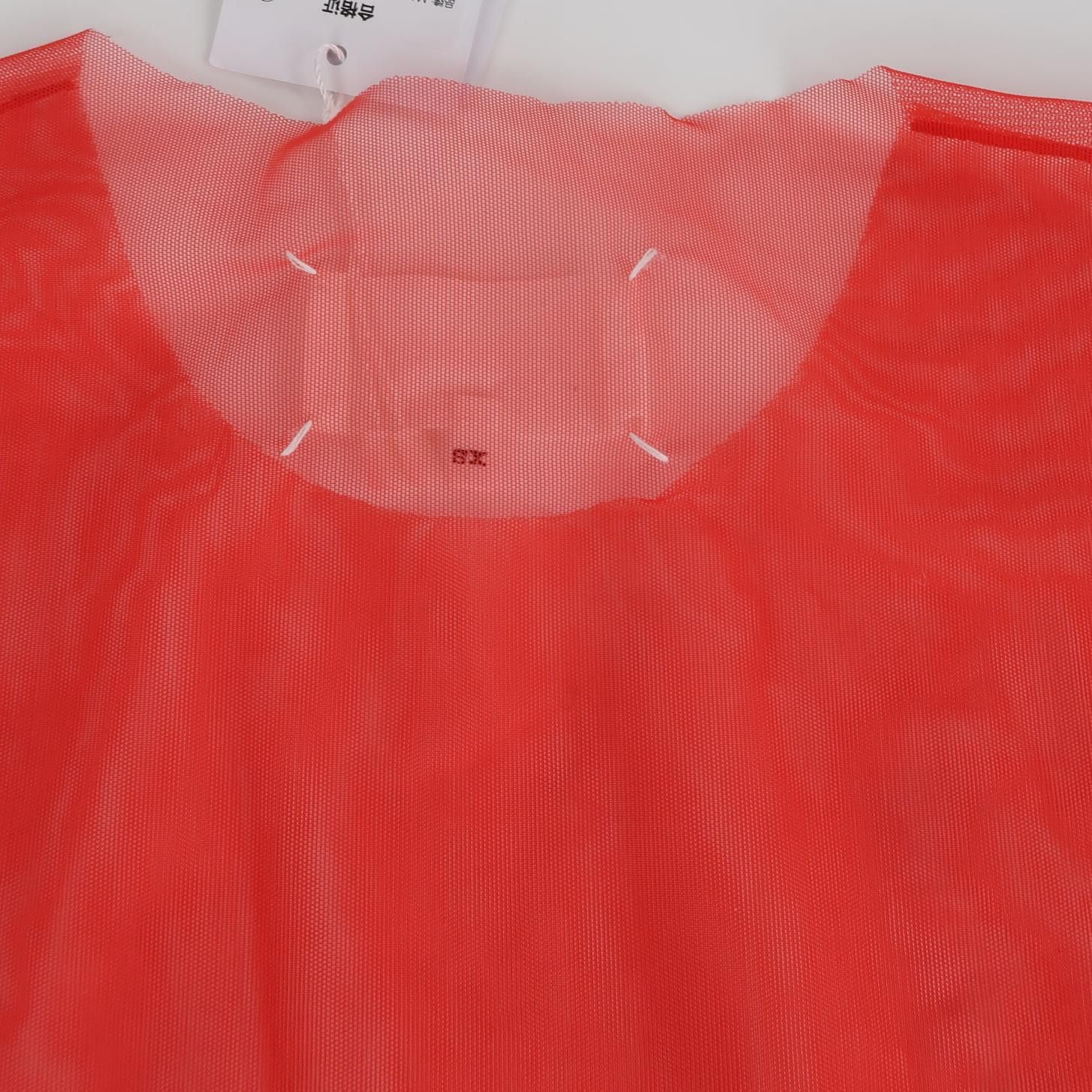 Maison Margiela Maison Margiela Red Mesh T-Shirt Size XS Size XS / US 0-2 / IT 36-38 - 3 Thumbnail