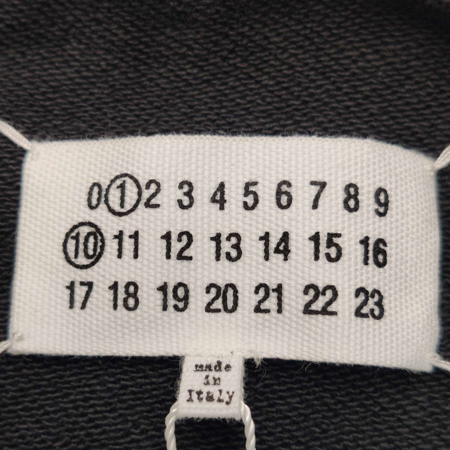 Maison Margiela Maison Margiela Number Logo Sweatshirt XL Size XL / US 12-14 / IT 48-50 - 5 Thumbnail