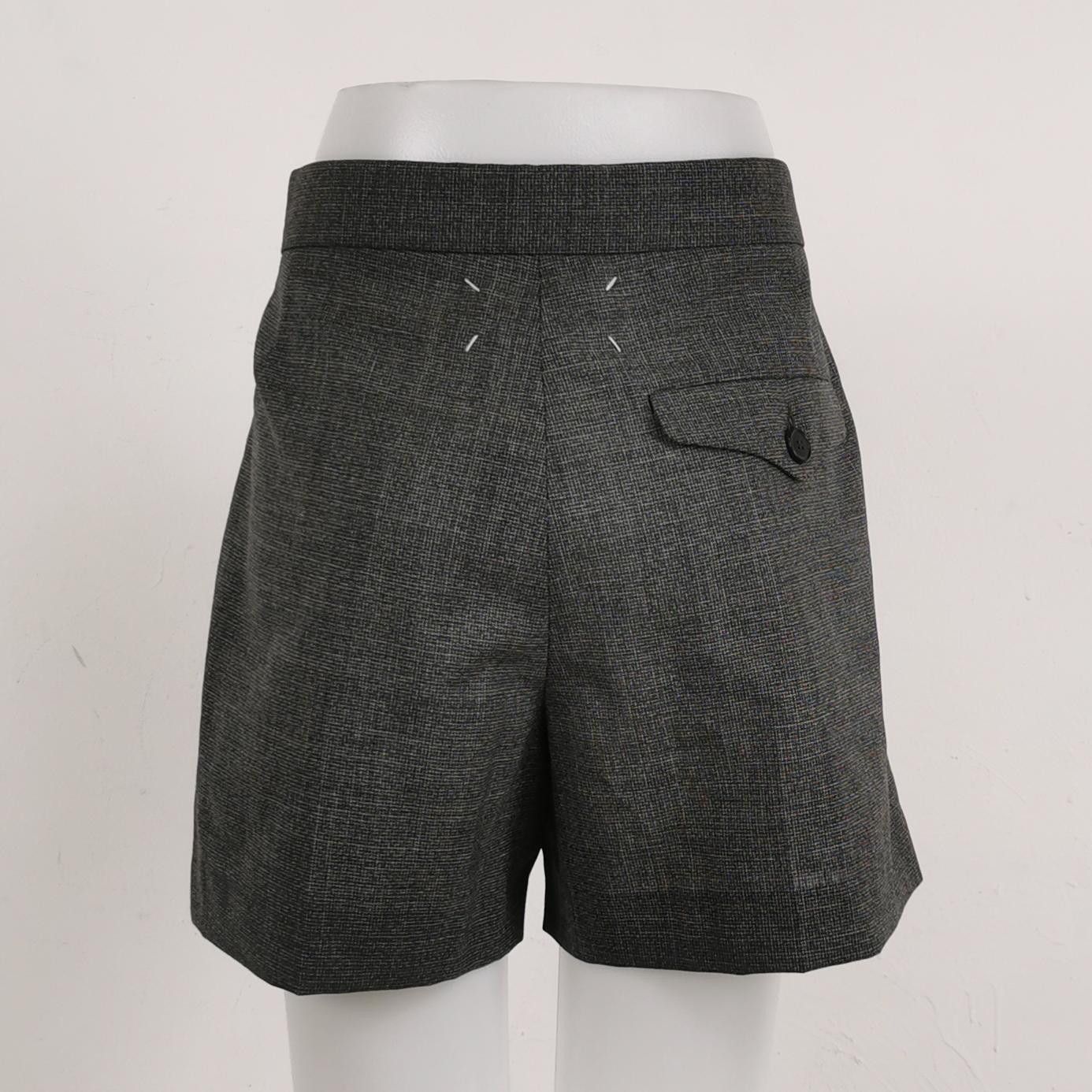 Maison Margiela Maison Margiela Wool Shorts Size 42 Size 28" / US 6 / IT 42 - 2 Thumbnail