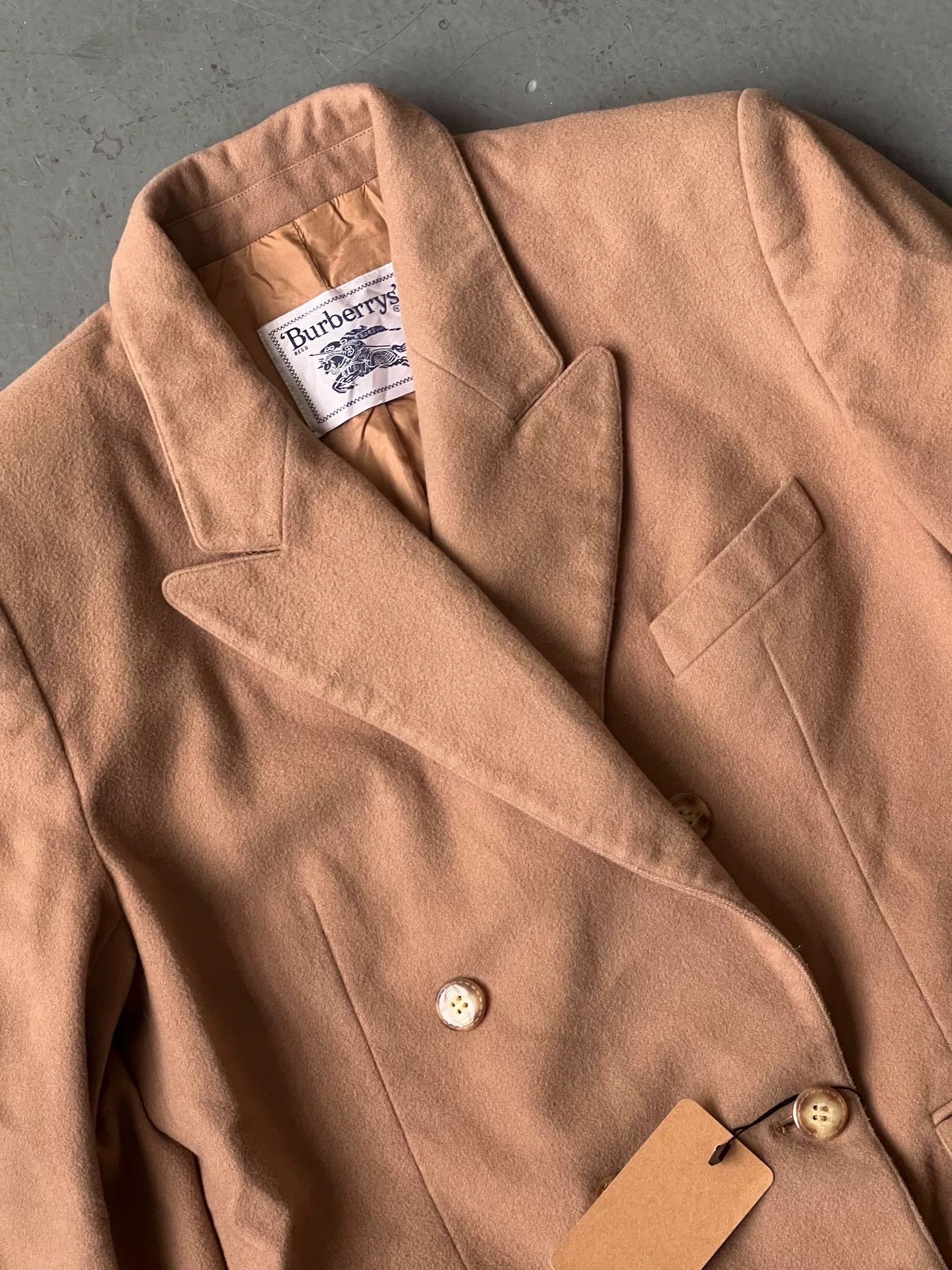 Vintage Vintage Burberry Wool-Cashmere Jacket Size US M / EU 48-50 / 2 - 2 Thumbnail