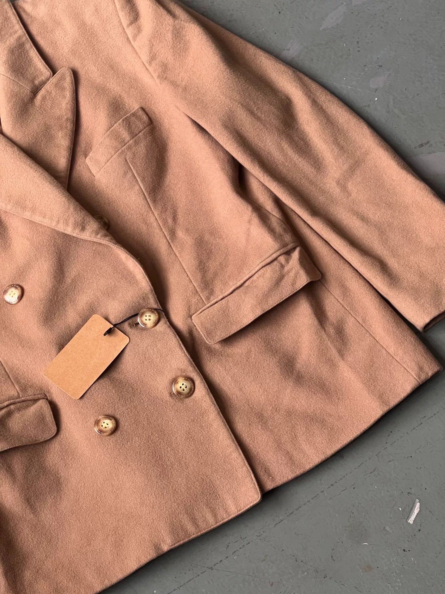 Vintage Vintage Burberry Wool-Cashmere Jacket Size US M / EU 48-50 / 2 - 4 Thumbnail