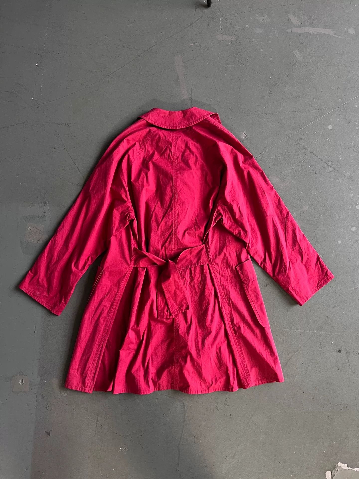 Vintage Vintage Burberry Red Trench Coat Size US M / EU 48-50 / 2 - 2 Thumbnail