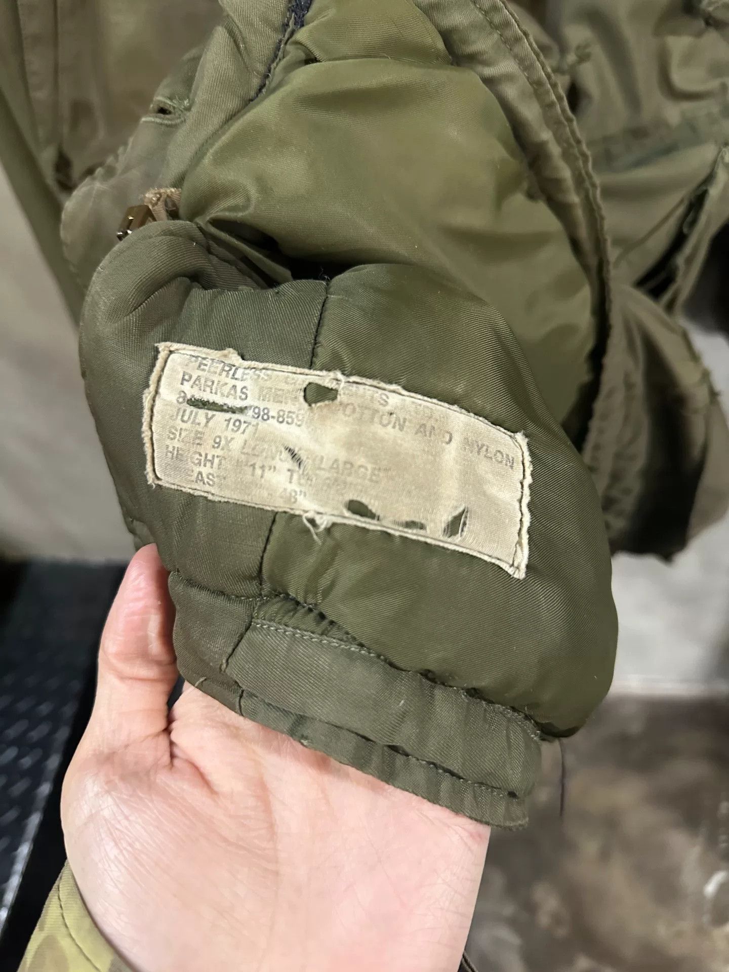 Vintage Vintage Canadian Military Parka 1971 Size US M / EU 48-50 / 2 - 4 Thumbnail