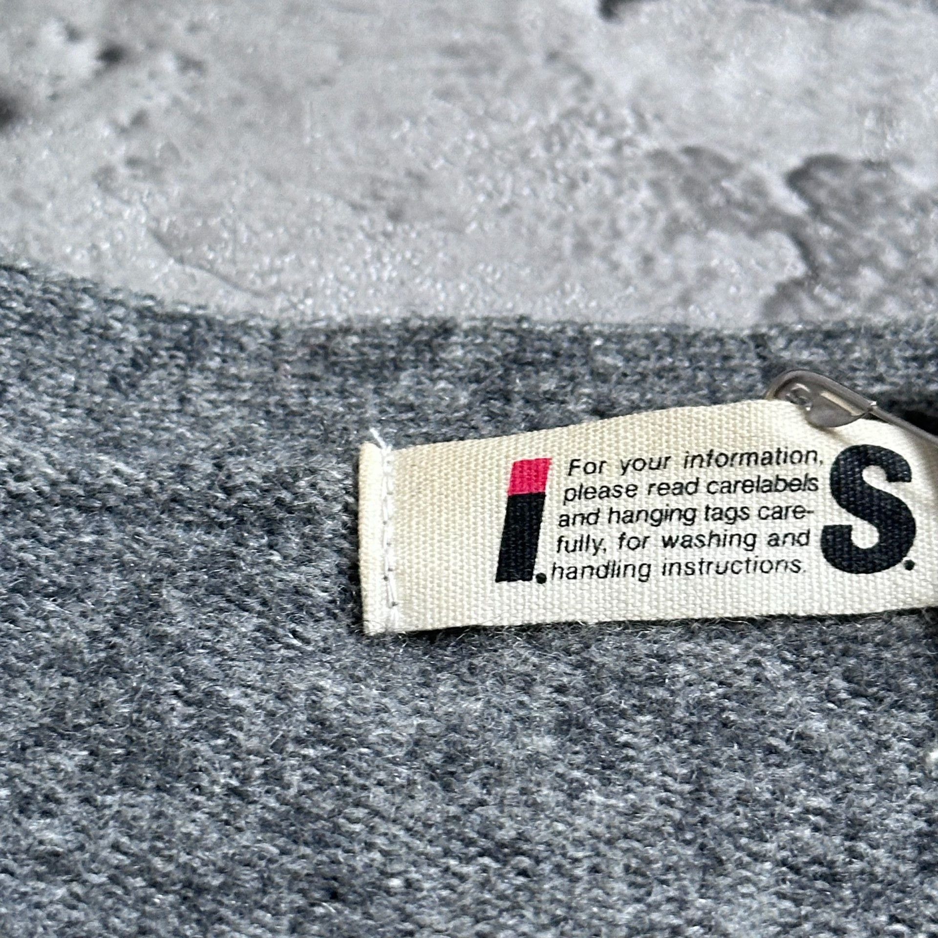 Vintage Vintage Issey Miyake Wool Sweater S Size S / US 4 / IT 40 - 3 Thumbnail