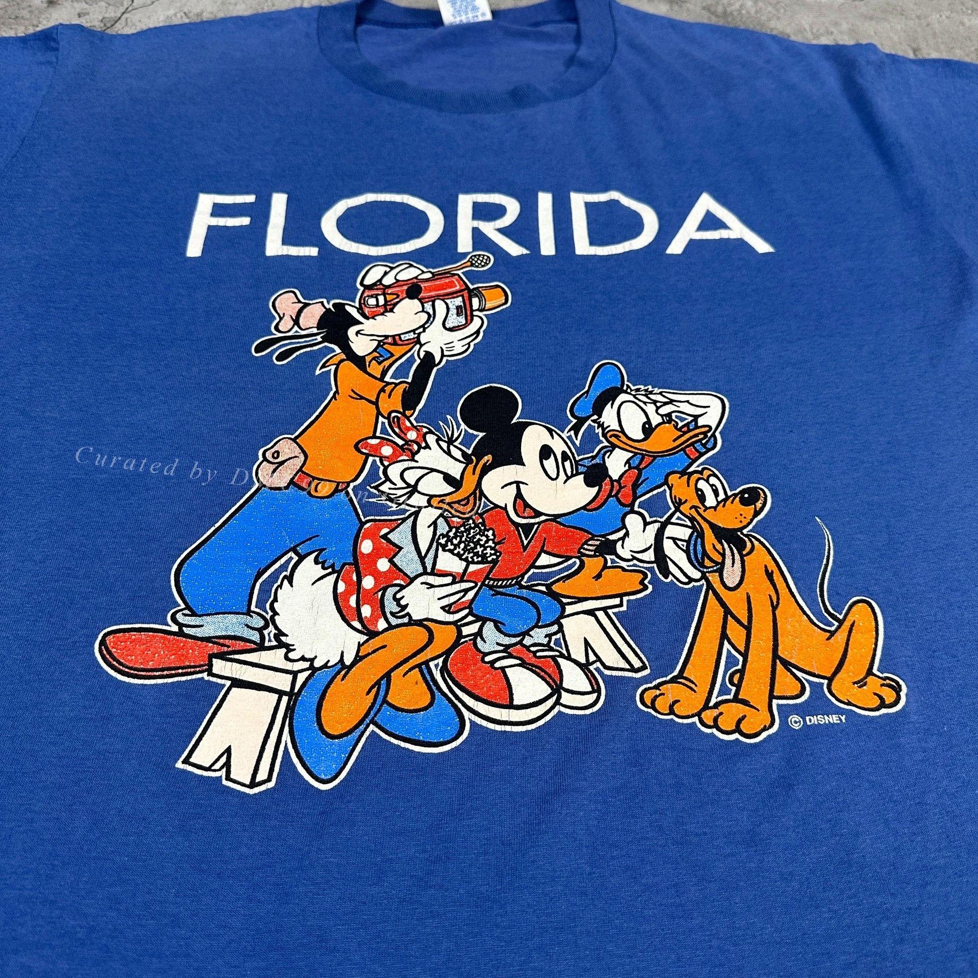 Vintage Vintage 90s Disney Family Tee Size US M / EU 48-50 / 2 - 2 Thumbnail