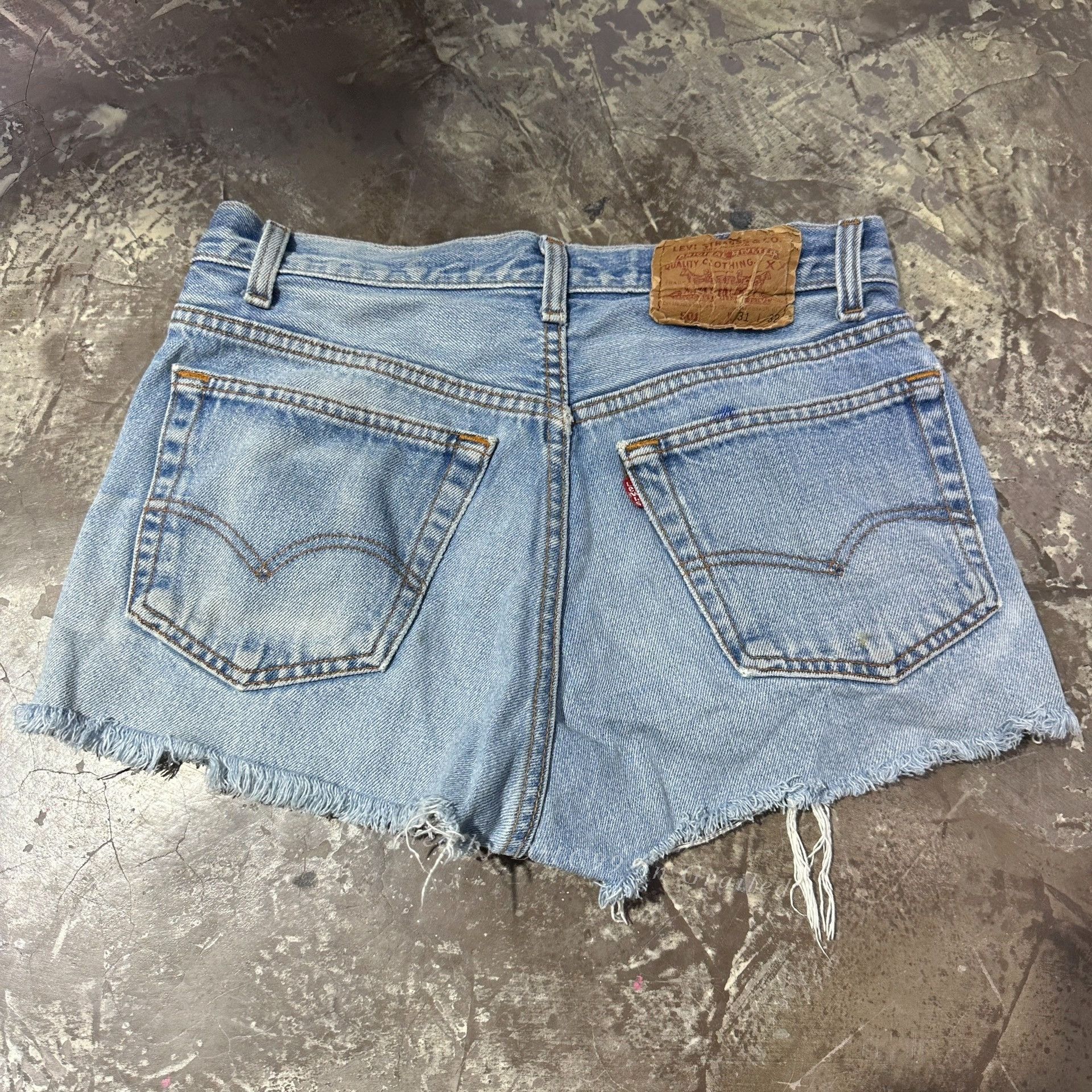 Levi's Levi's 501 90s Denim Shorts Size 28" / US 6 / IT 42 - 2 Thumbnail