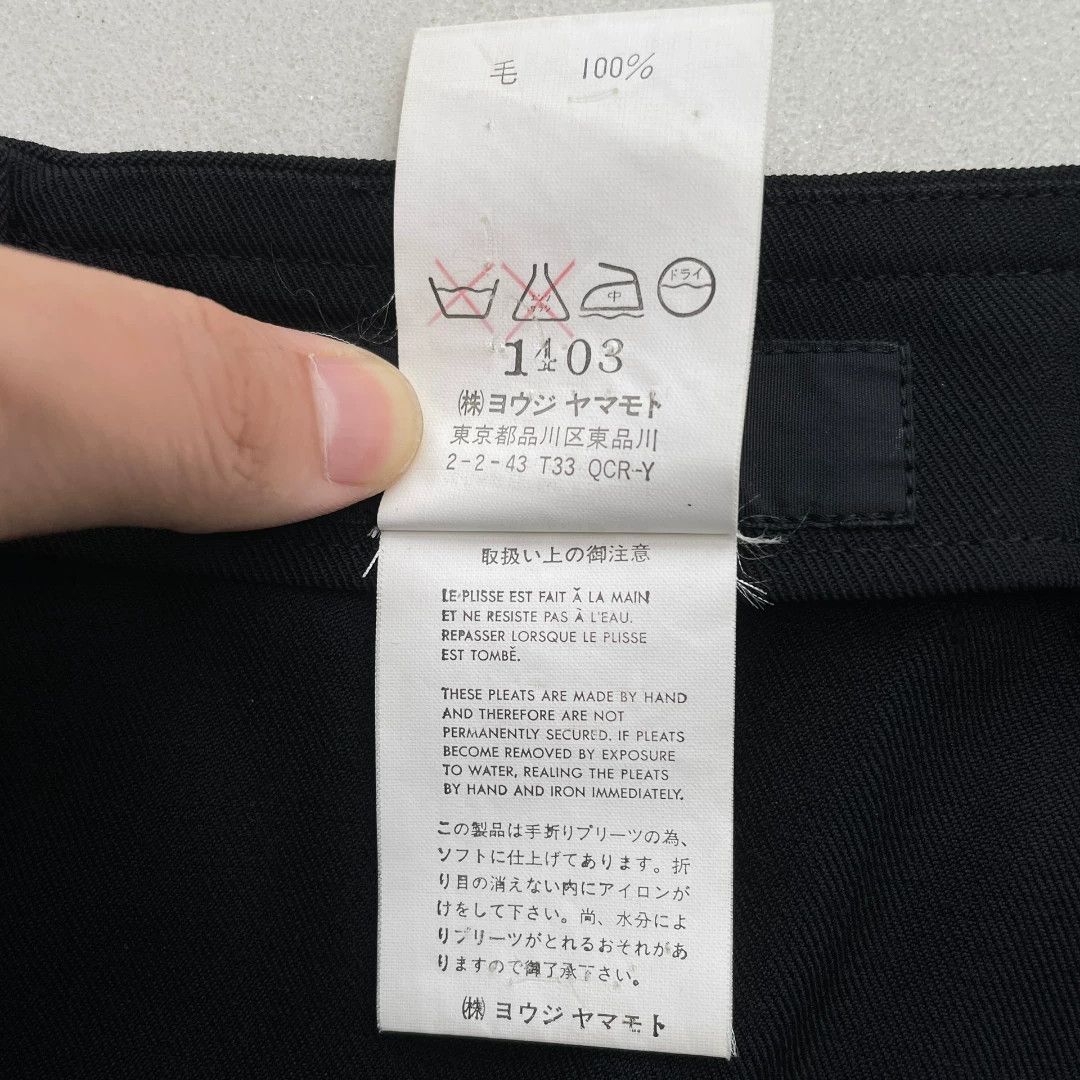 Yohji Yamamoto Yohji Yamamoto Black Wrap Skirt Size 40" / US 18 - 8 Thumbnail
