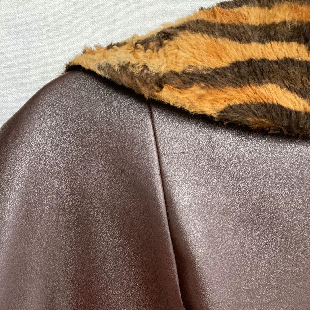 Dolce & Gabbana DG Vintage 90s Tiger Fur Coat Size US M / EU 48-50 / 2 - 4 Thumbnail