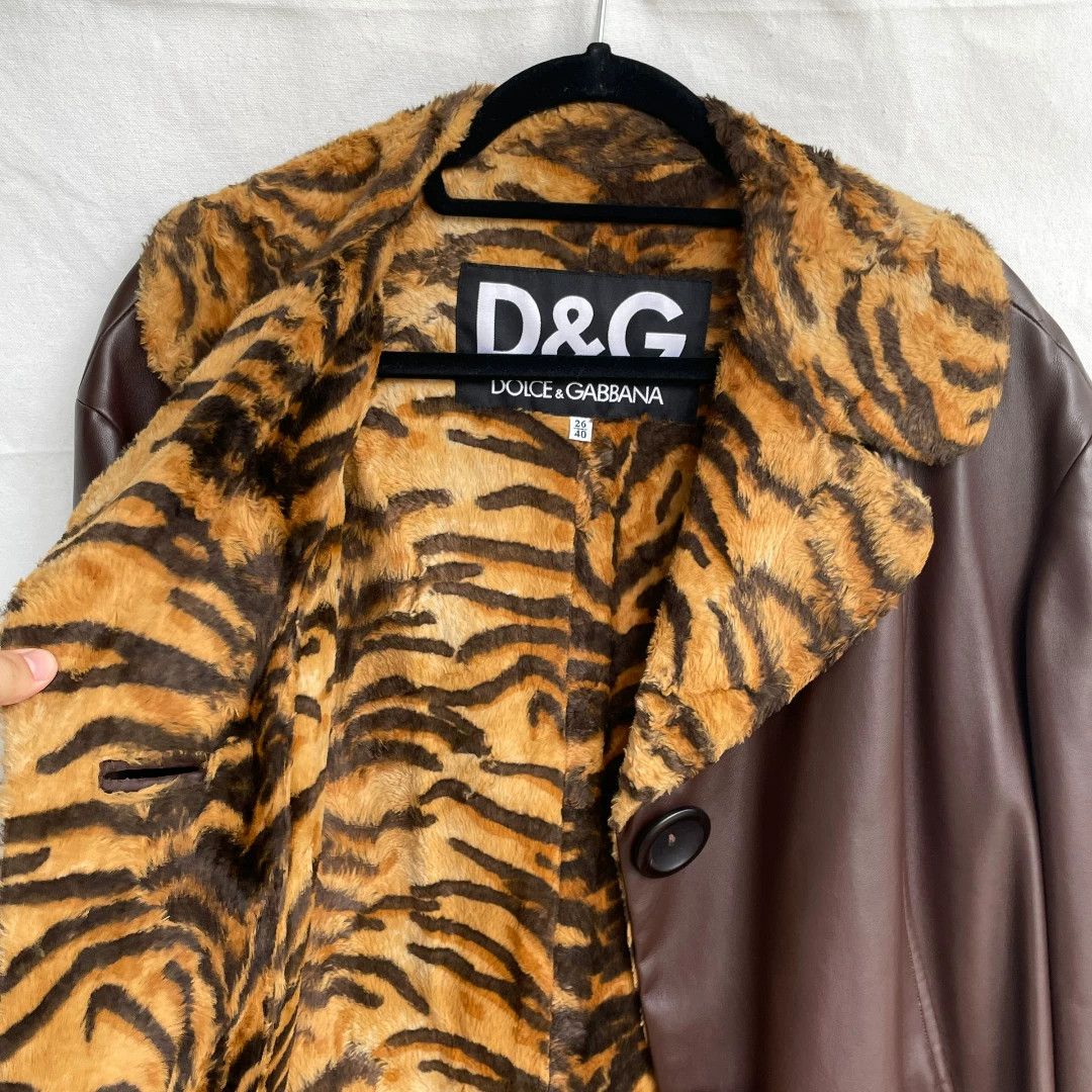 Dolce & Gabbana DG Vintage 90s Tiger Fur Coat Size US M / EU 48-50 / 2 - 3 Thumbnail