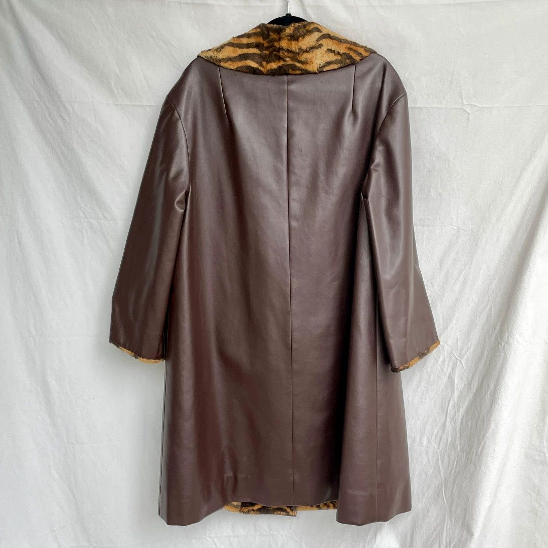 Dolce & Gabbana DG Vintage 90s Tiger Fur Coat Size US M / EU 48-50 / 2 - 2 Thumbnail