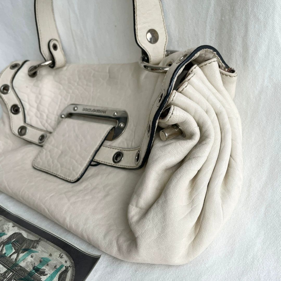 Dolce & Gabbana Dolce&Gabbana Vintage Cream Dumpling Handbag Size ONE SIZE - 3 Thumbnail